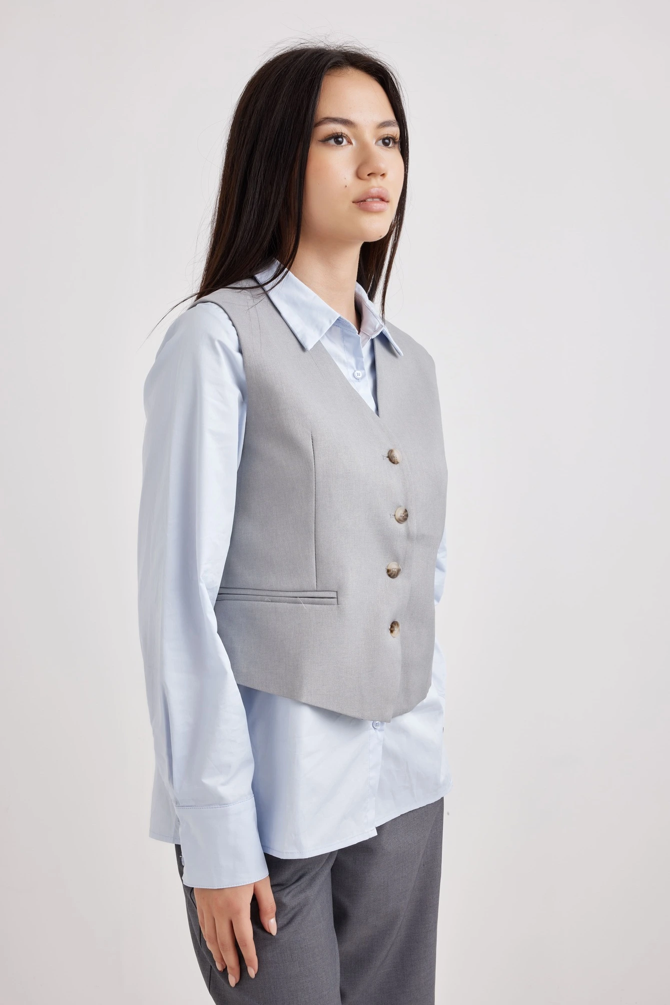 Жилетка серый для женщин 42107-61 68