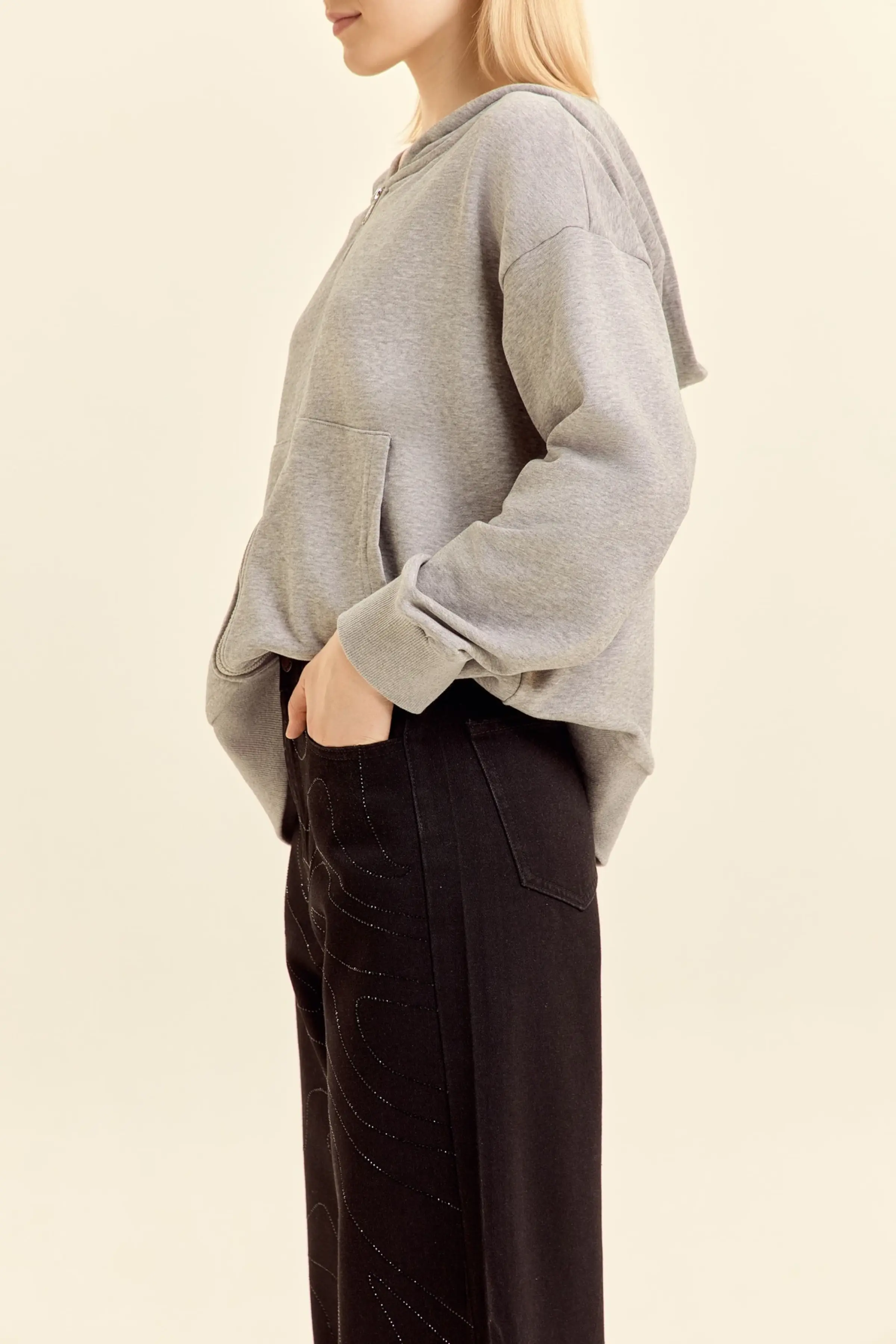 Джинсы черный для женщин 46195-1 74