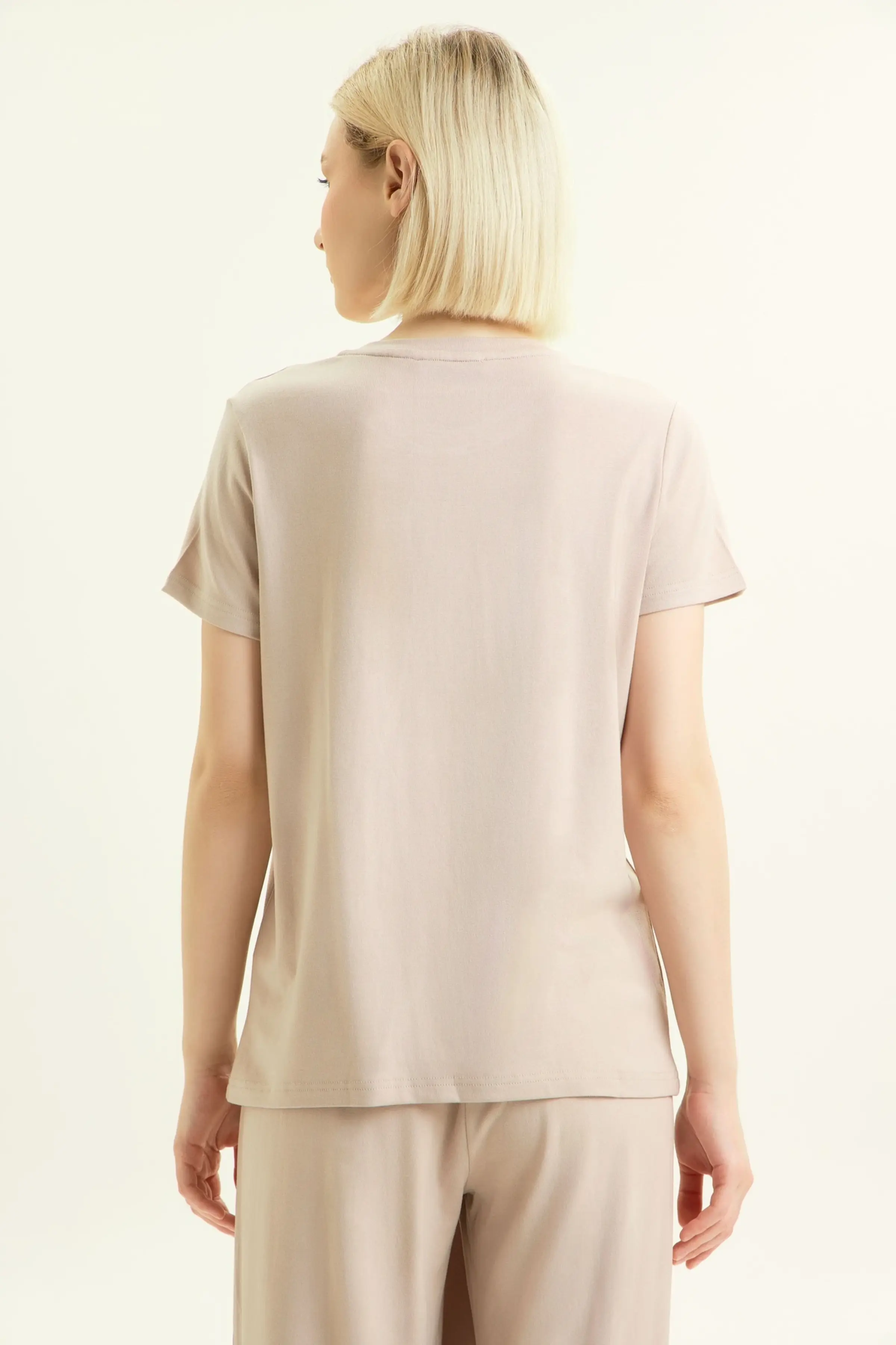 Футболка бежевый для женщин 45368-15 67