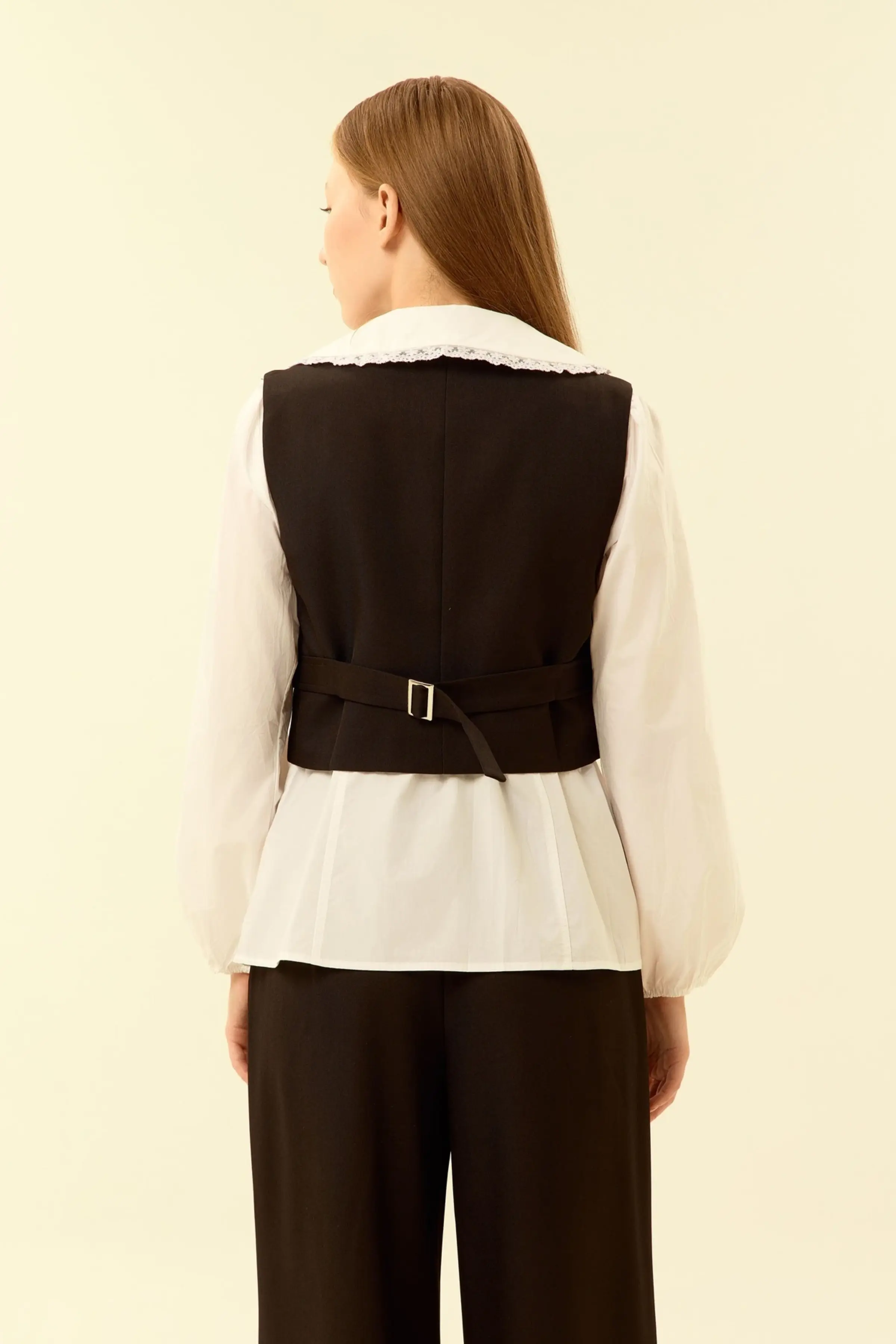 Жилетка черный для женщин 46104-1 68