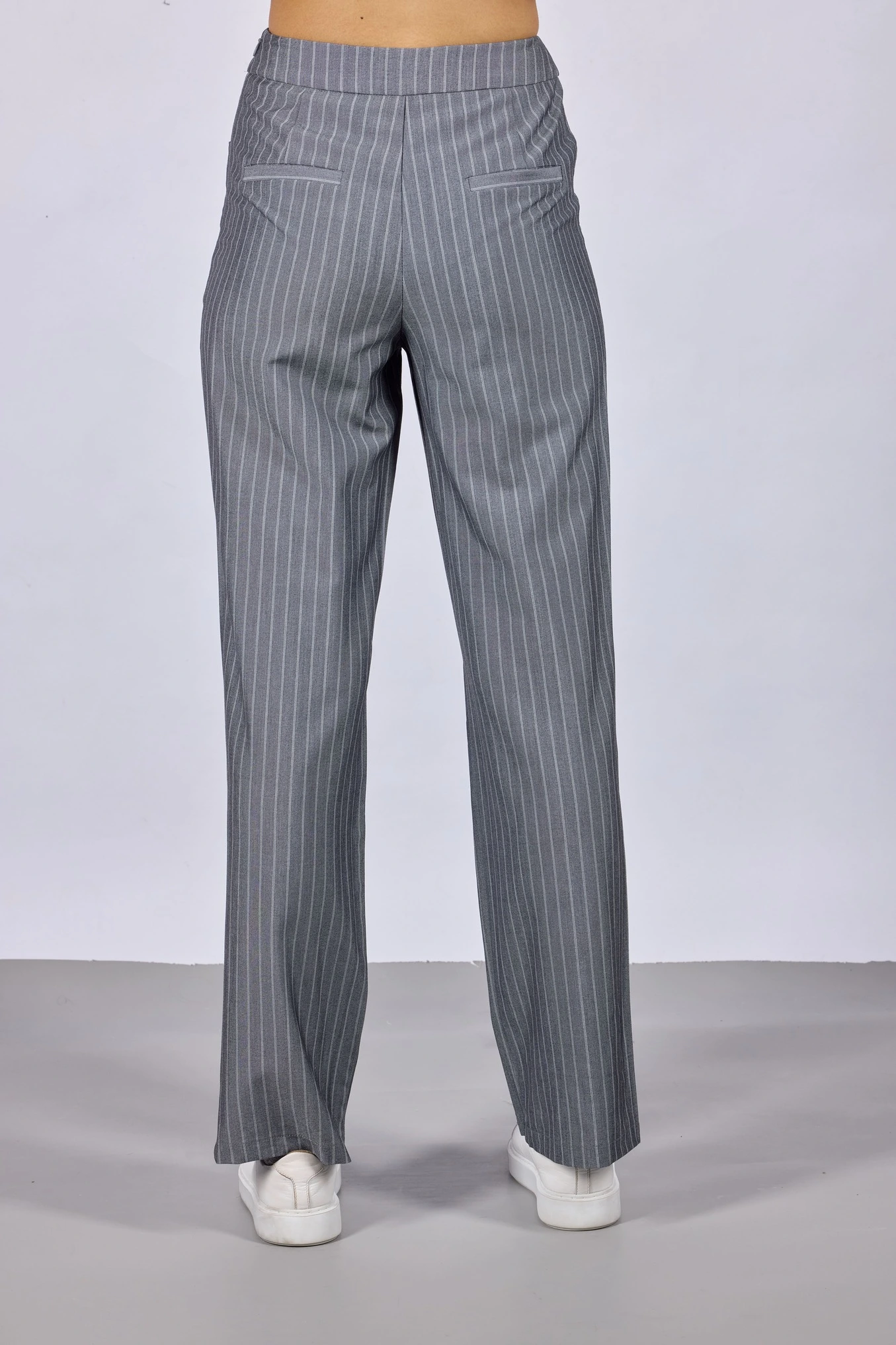 Брюки бело-серая полоска для женщин 44110-49 71