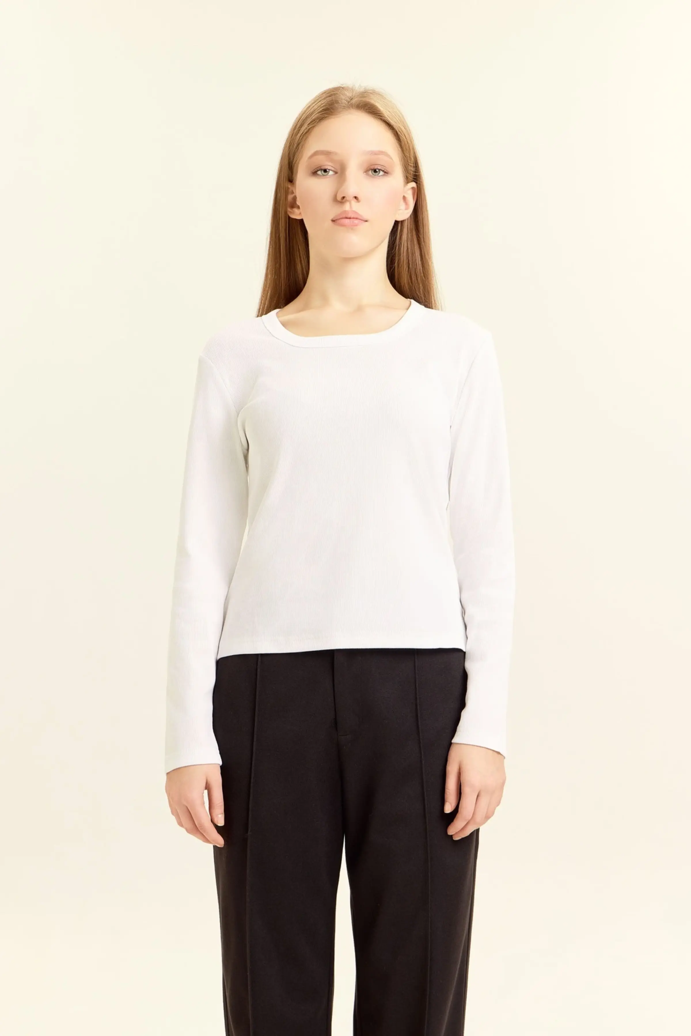 Лонгслив белый для женщин 47183-4 59