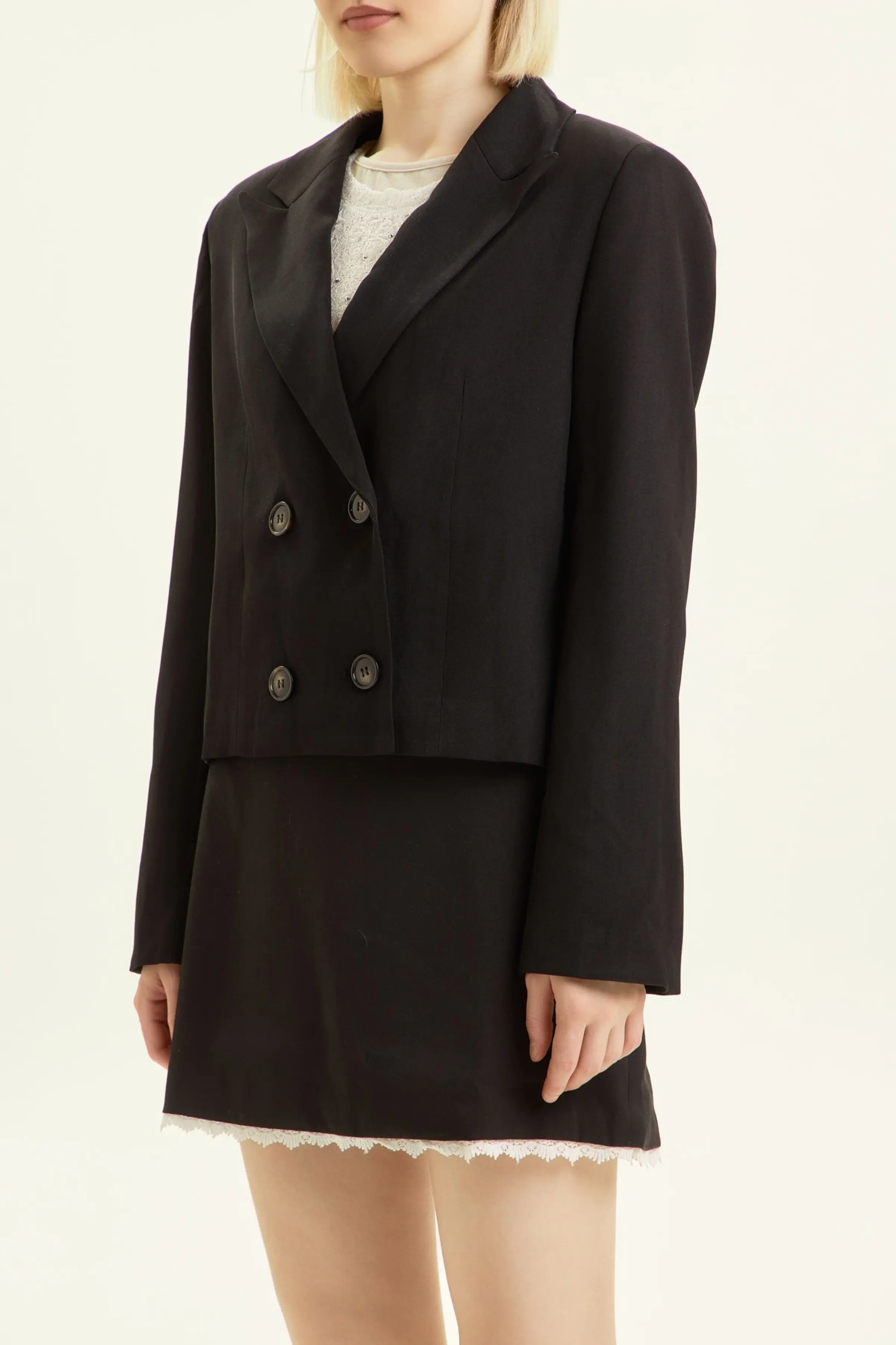 Жакет черный для женщин 44289-1 64