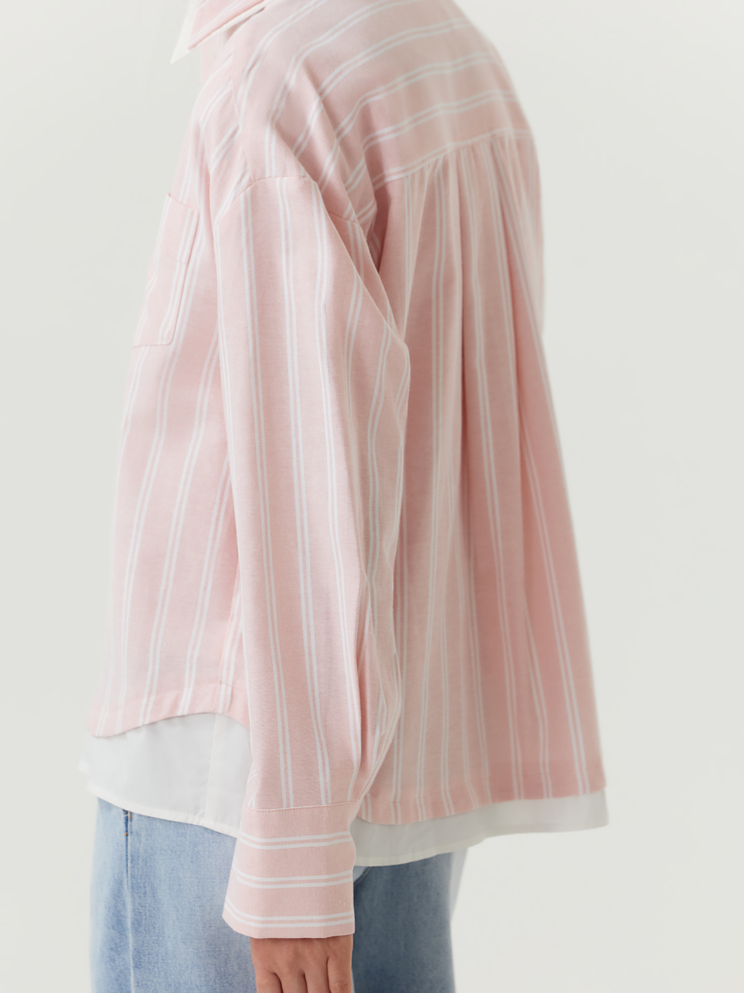 Рубашка бело-розовая полоска для женщин 48250-51 66