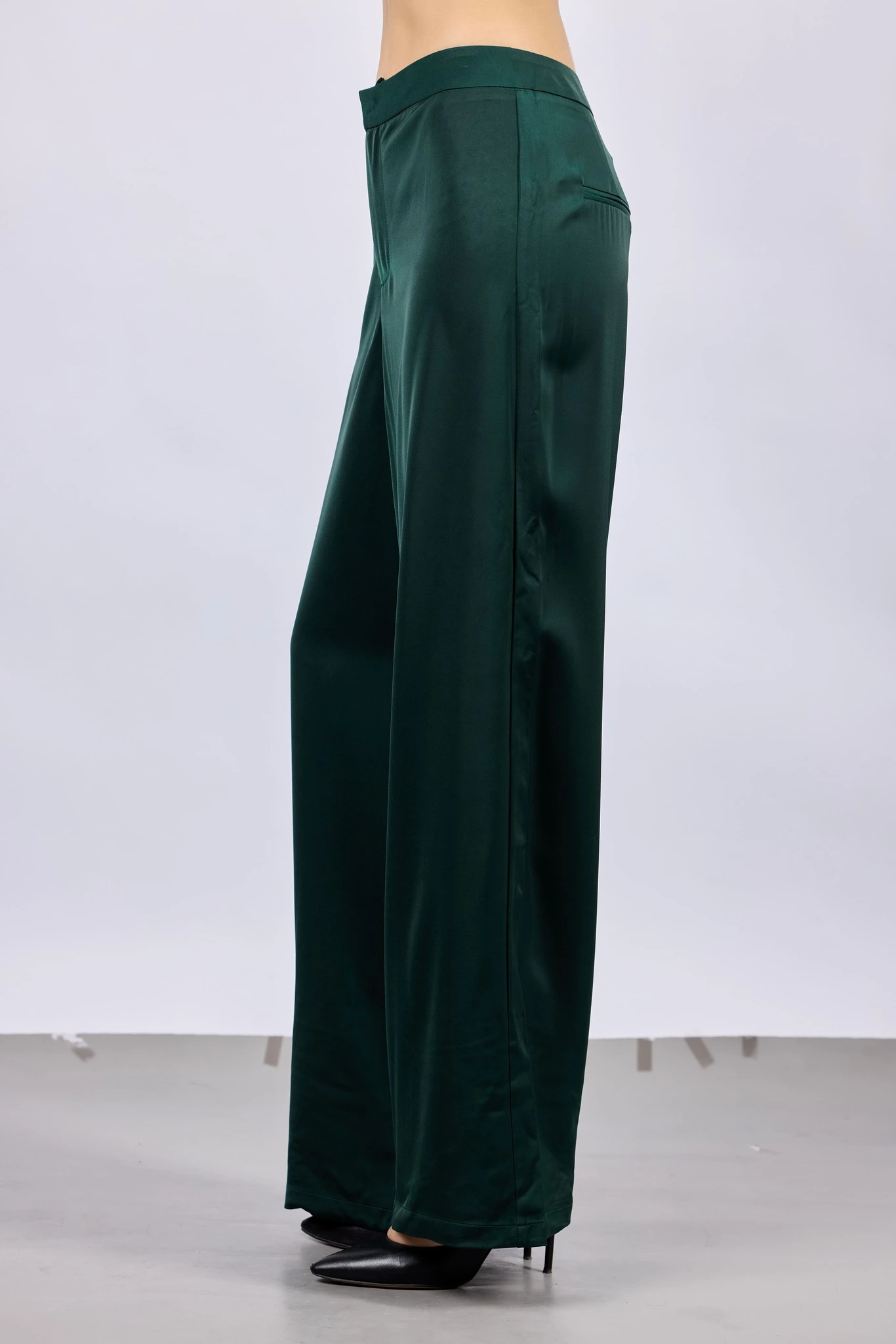 Брюки зеленый для женщин 43196-34 71