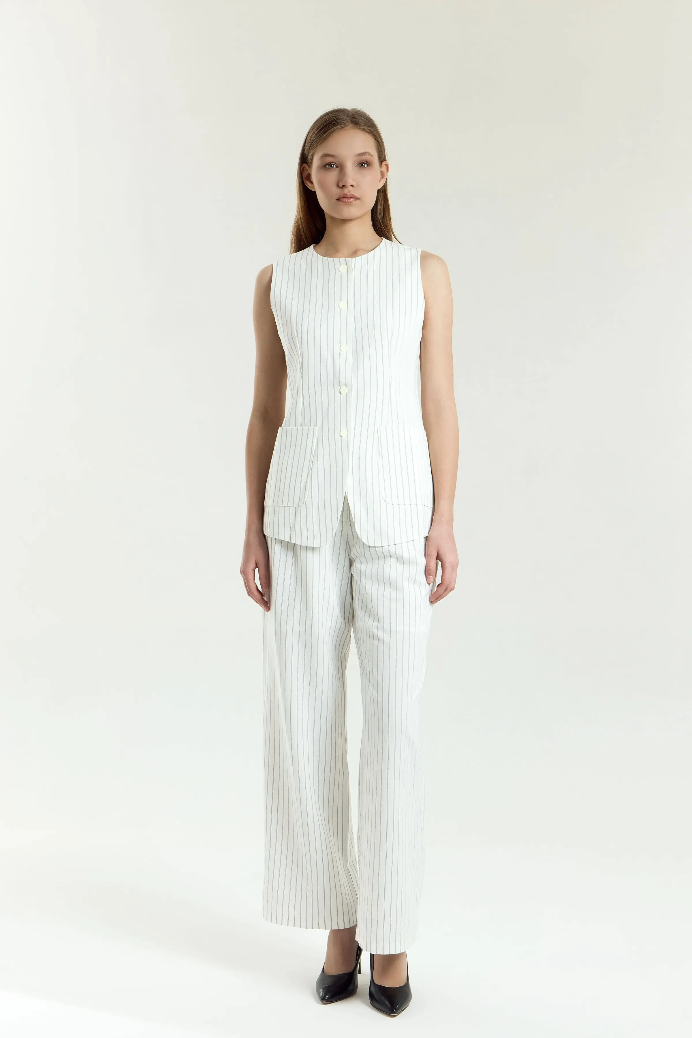 Брюки бело-черная полоска для женщин 45156-46 71