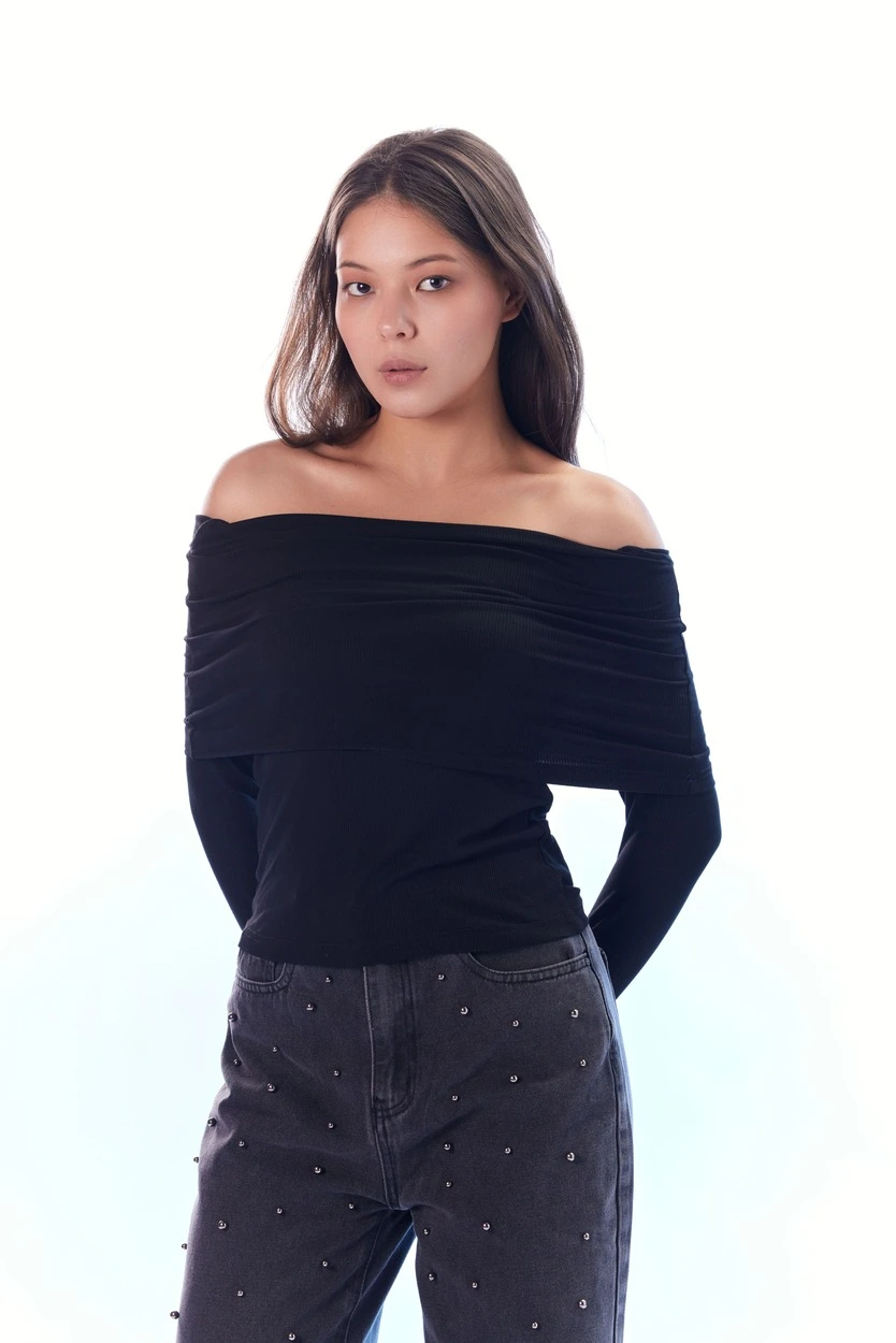 Лонгслив черный для женщин 44192-1 59