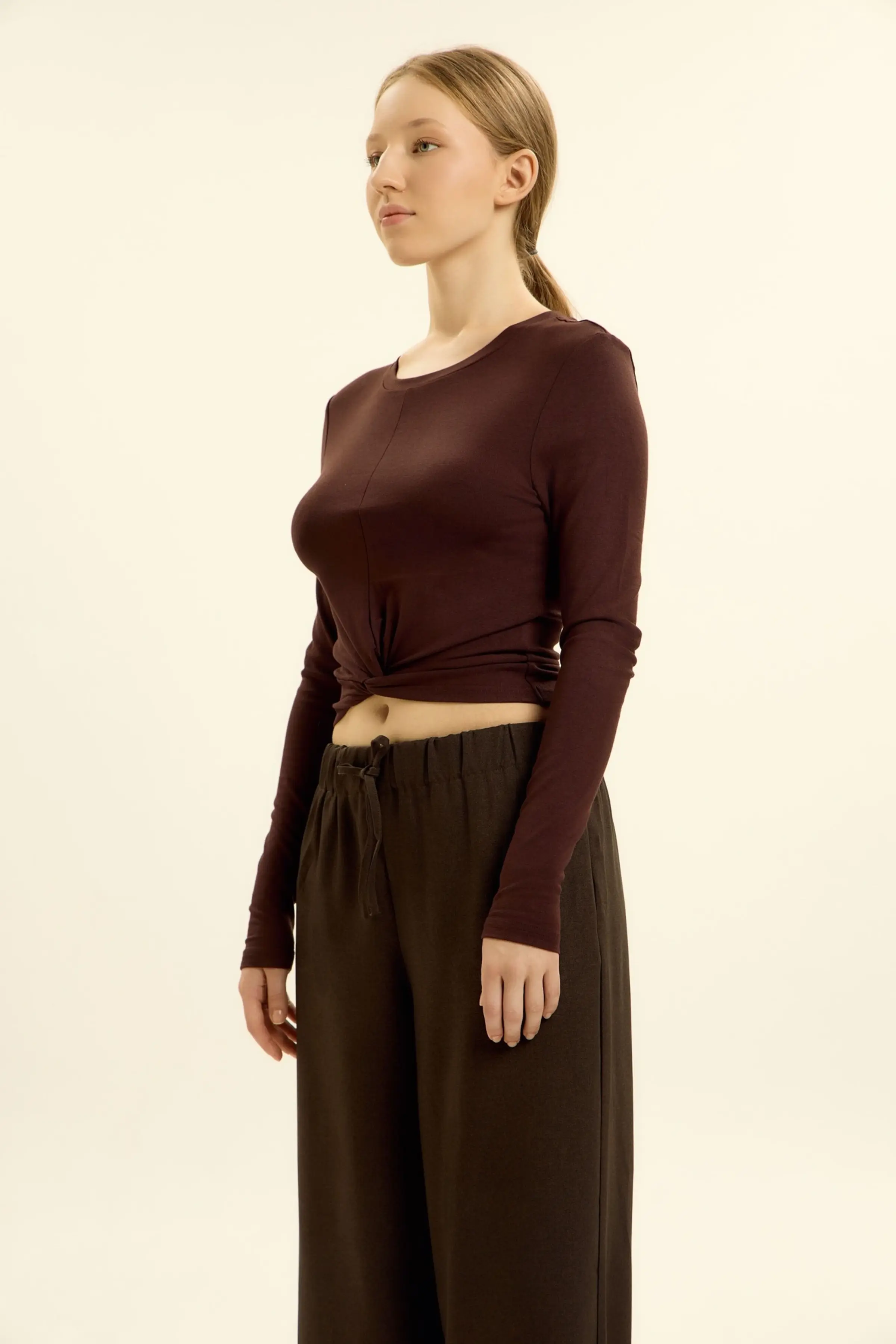 Лонгслив коричневый для женщин 46241-13 59
