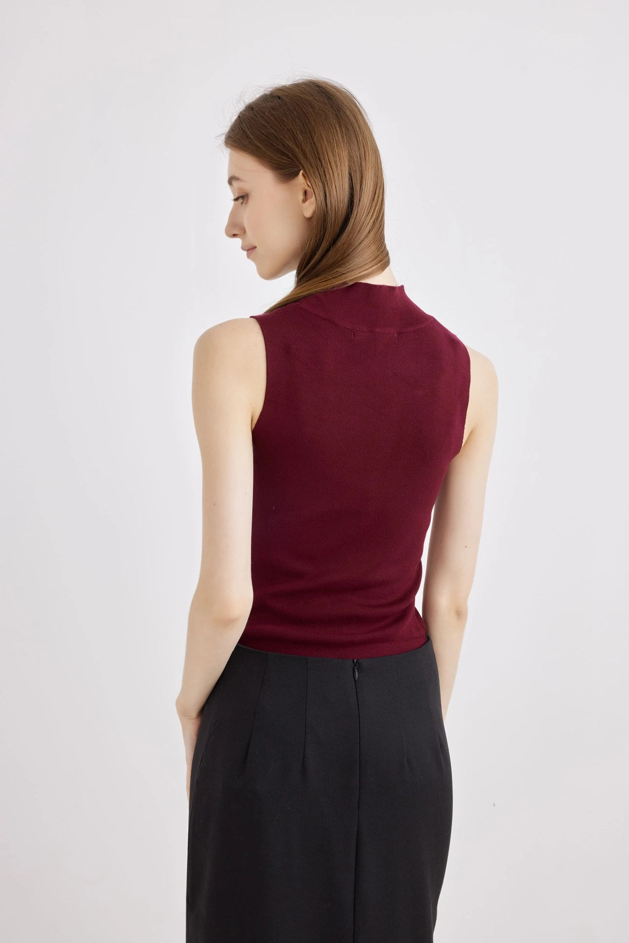 Топ бордовый для женщин 42102-67 46