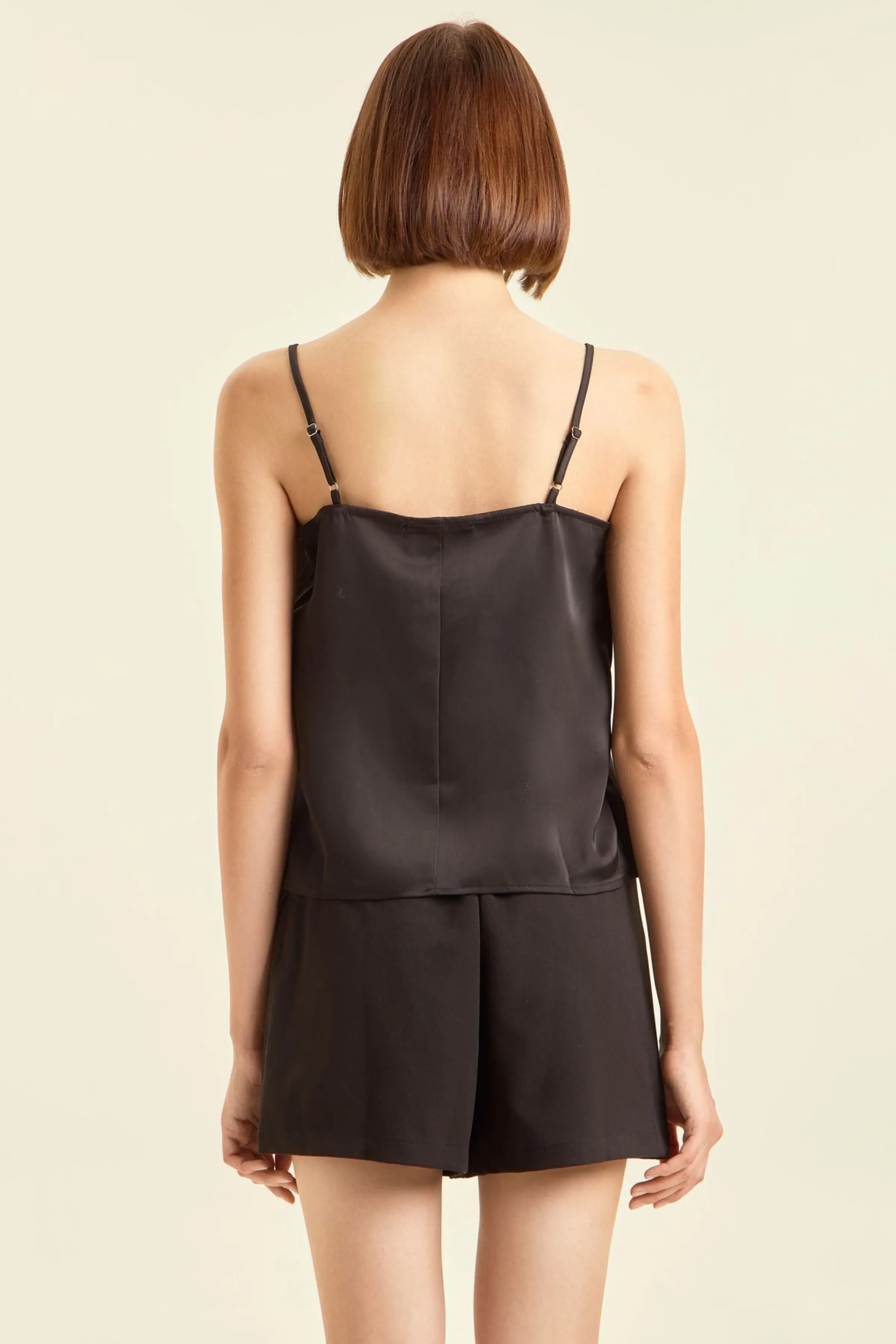 Топ черный для женщин 47261-1 46