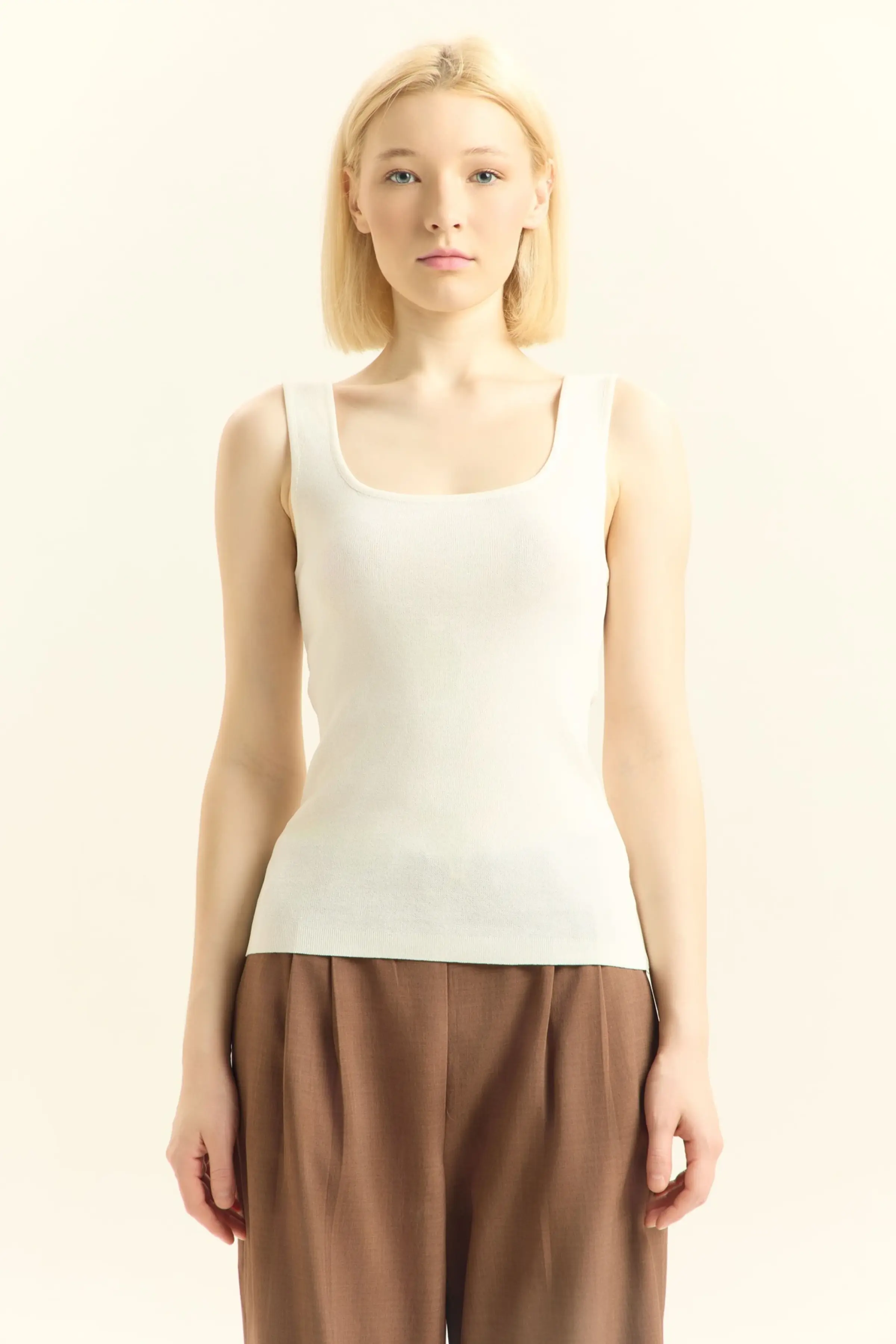 Топ белый для женщин 45212-4 46