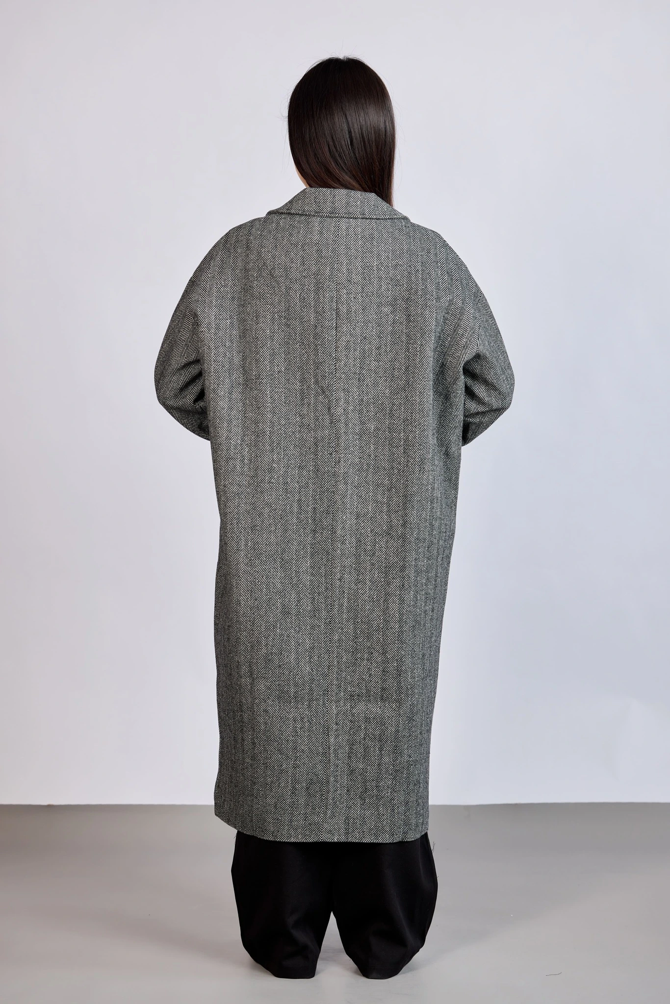 Пальто серый для женщин 43417-61 53