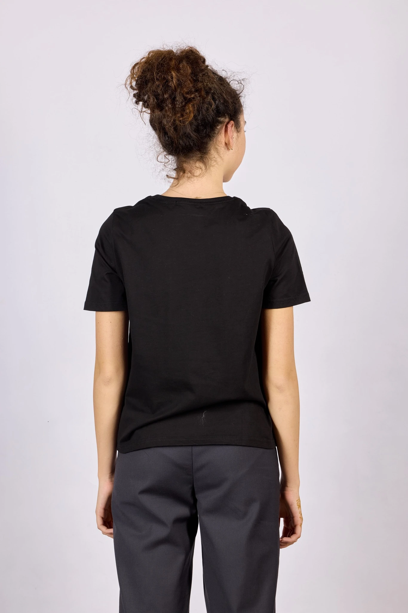 Футболка черный для женщин 44269-1 67