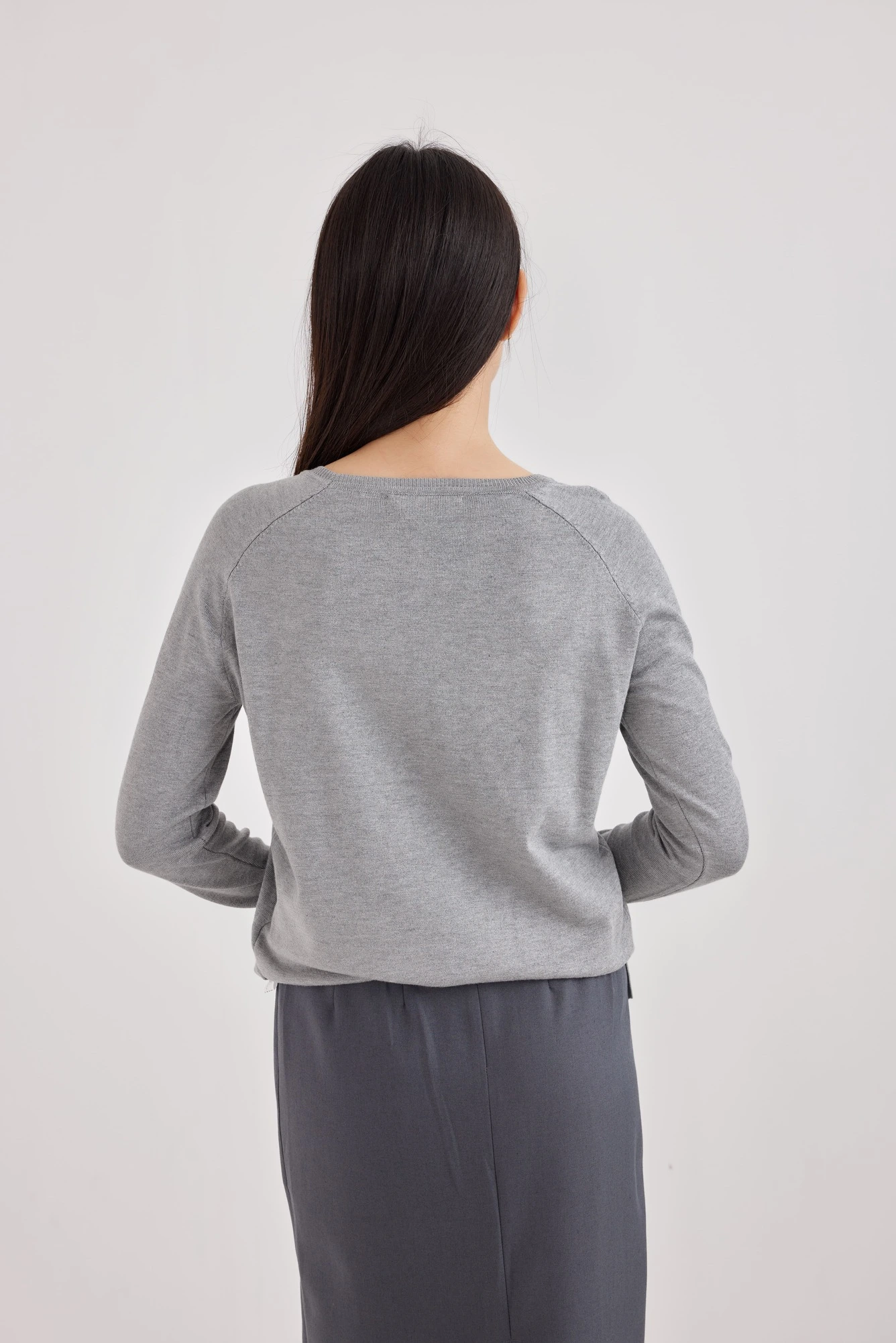 Джемпер серый для женщин 42149-61 60