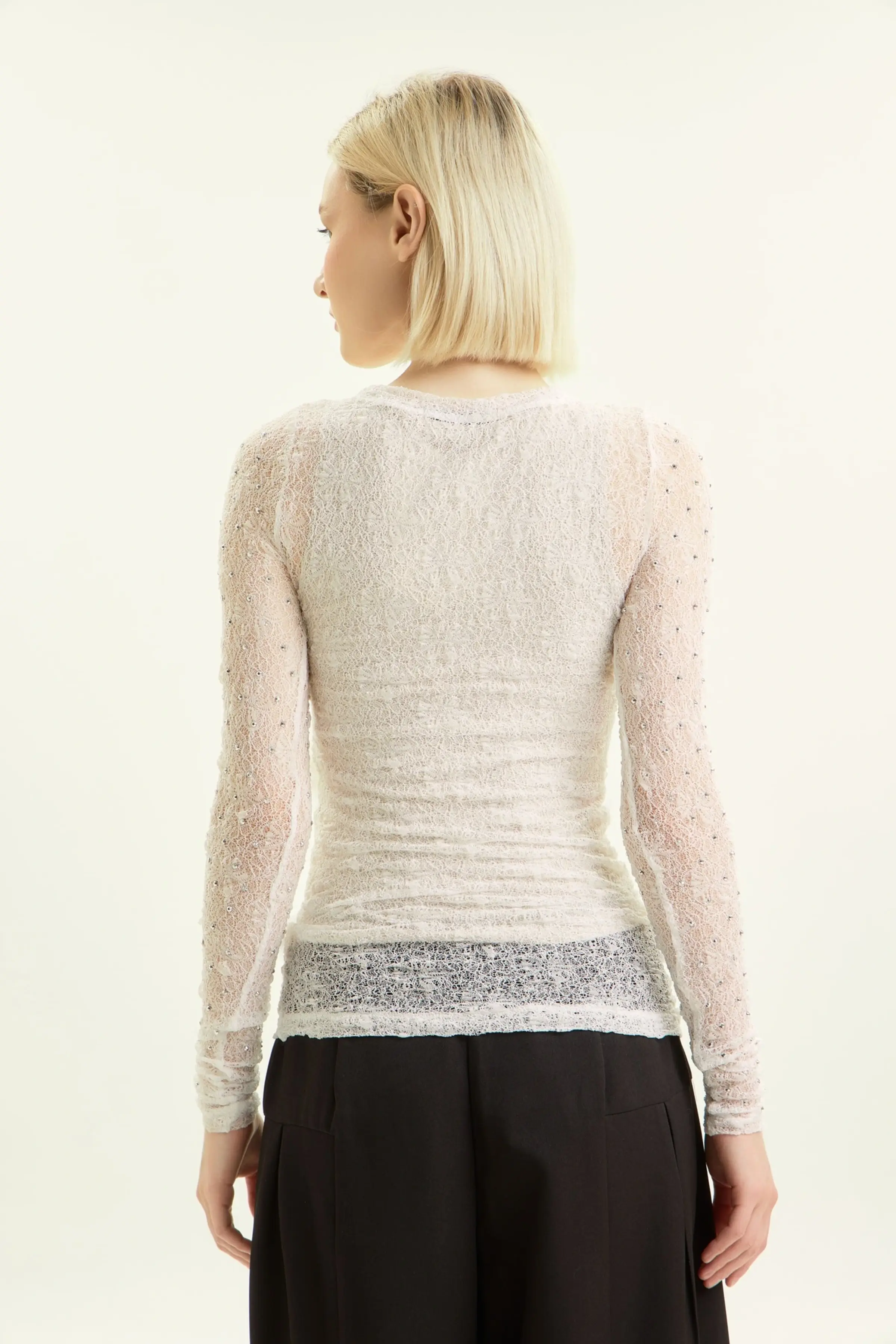 Лонгслив белый для женщин 44204-4 59