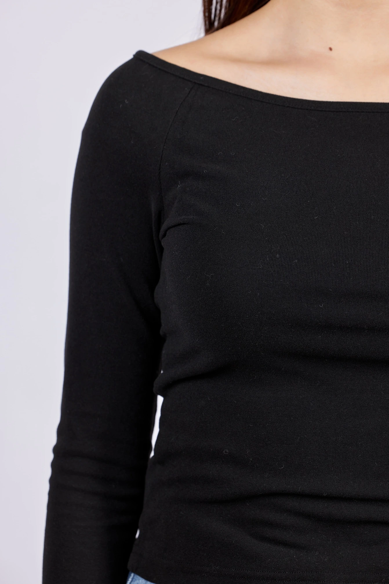 Лонгслив черный для женщин 43231-1 59