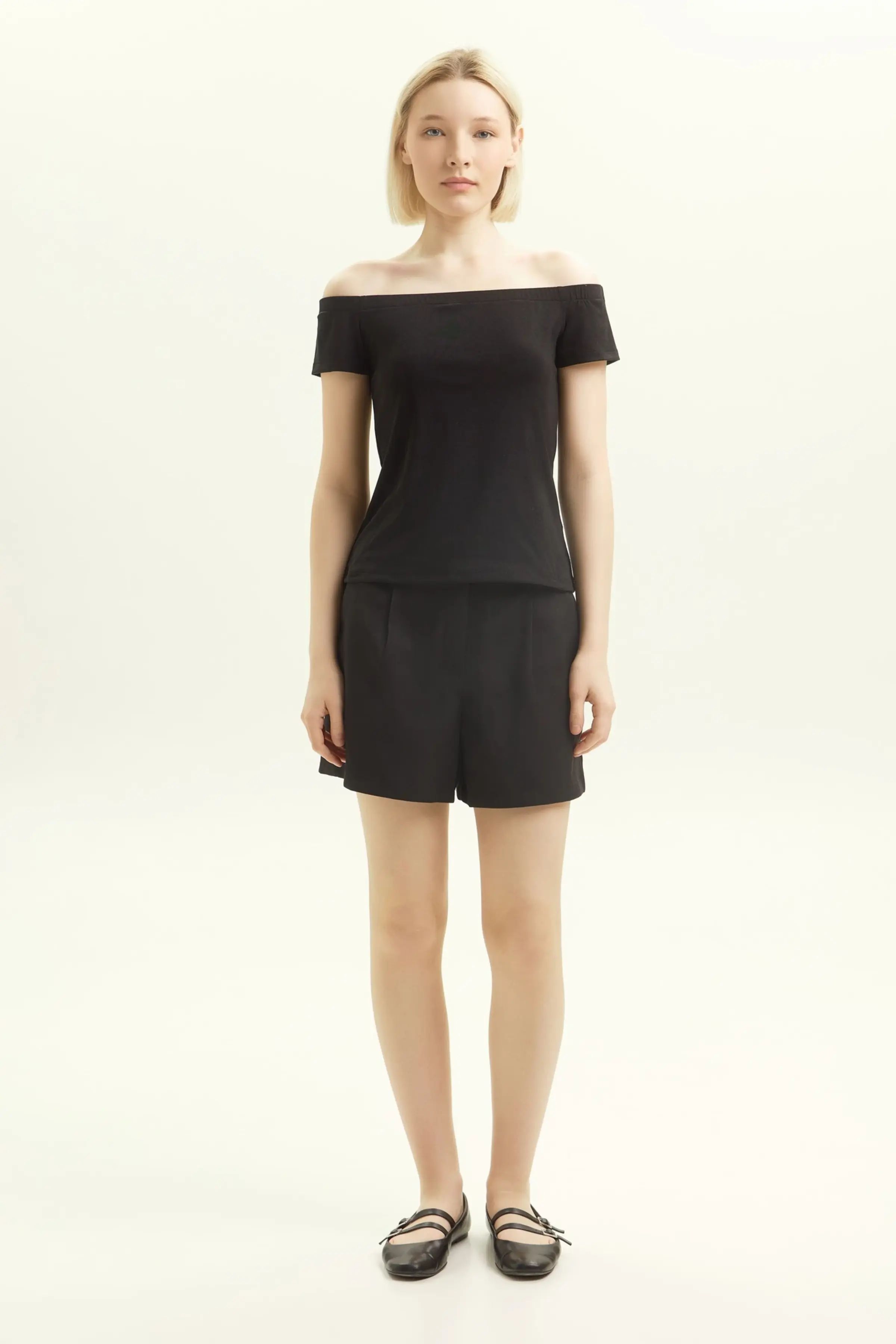 Топ черный для женщин 45148-1 46