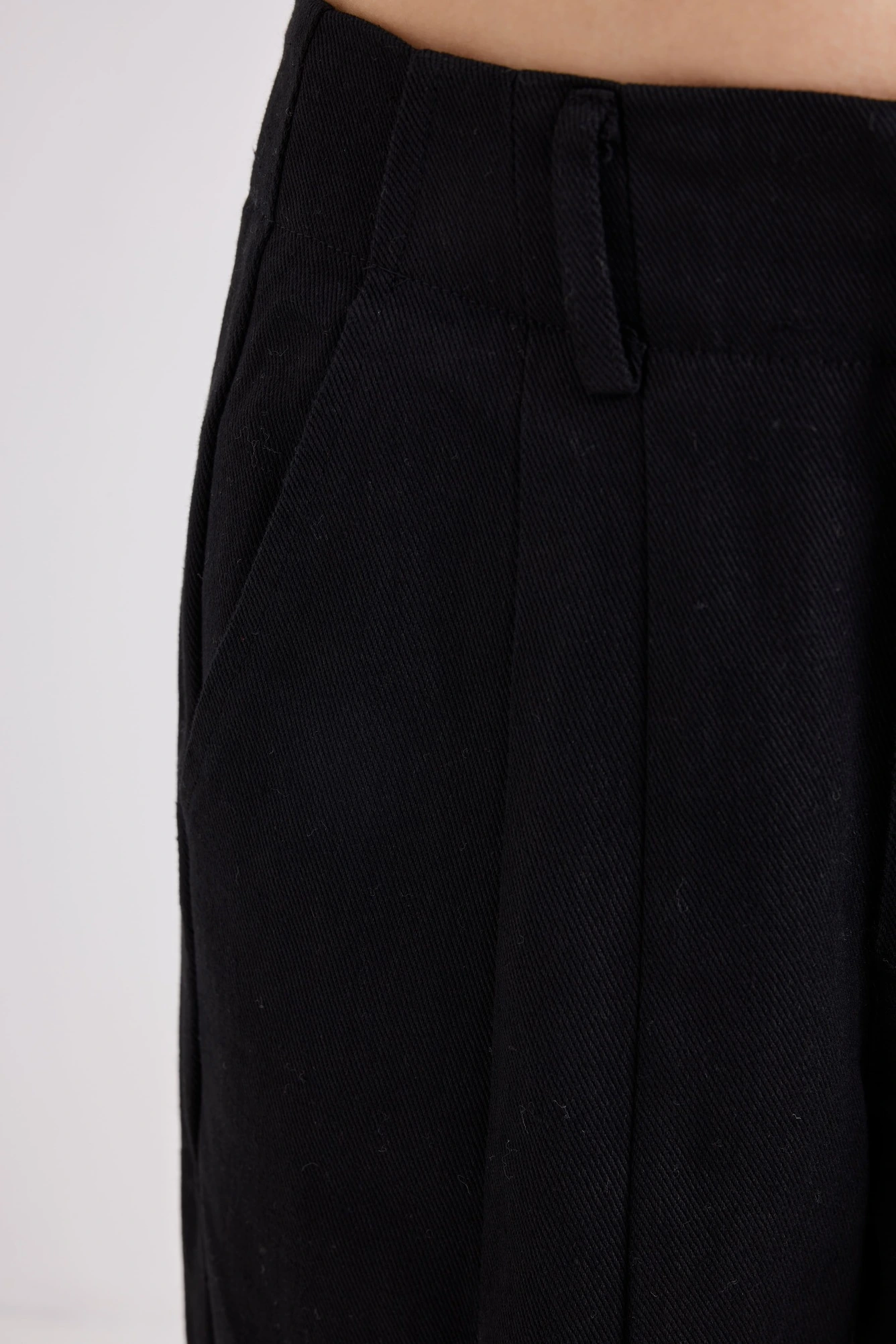 Брюки черный для женщин 42269-1 71