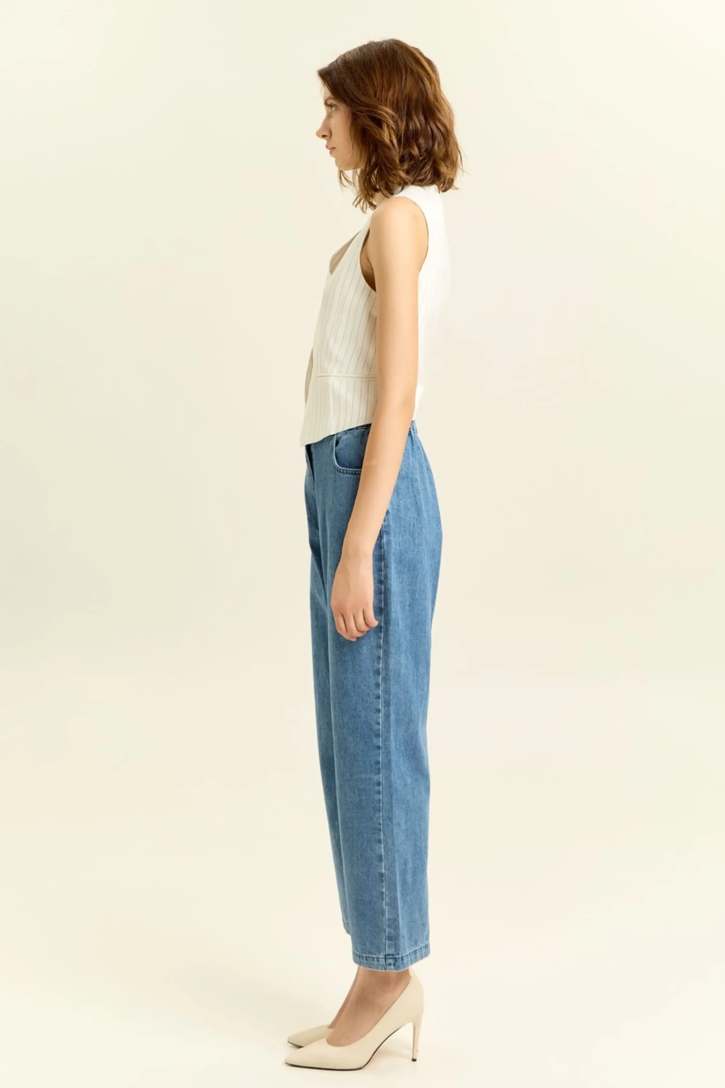 Жилетка бело-черная полоска для женщин 45108-46 68