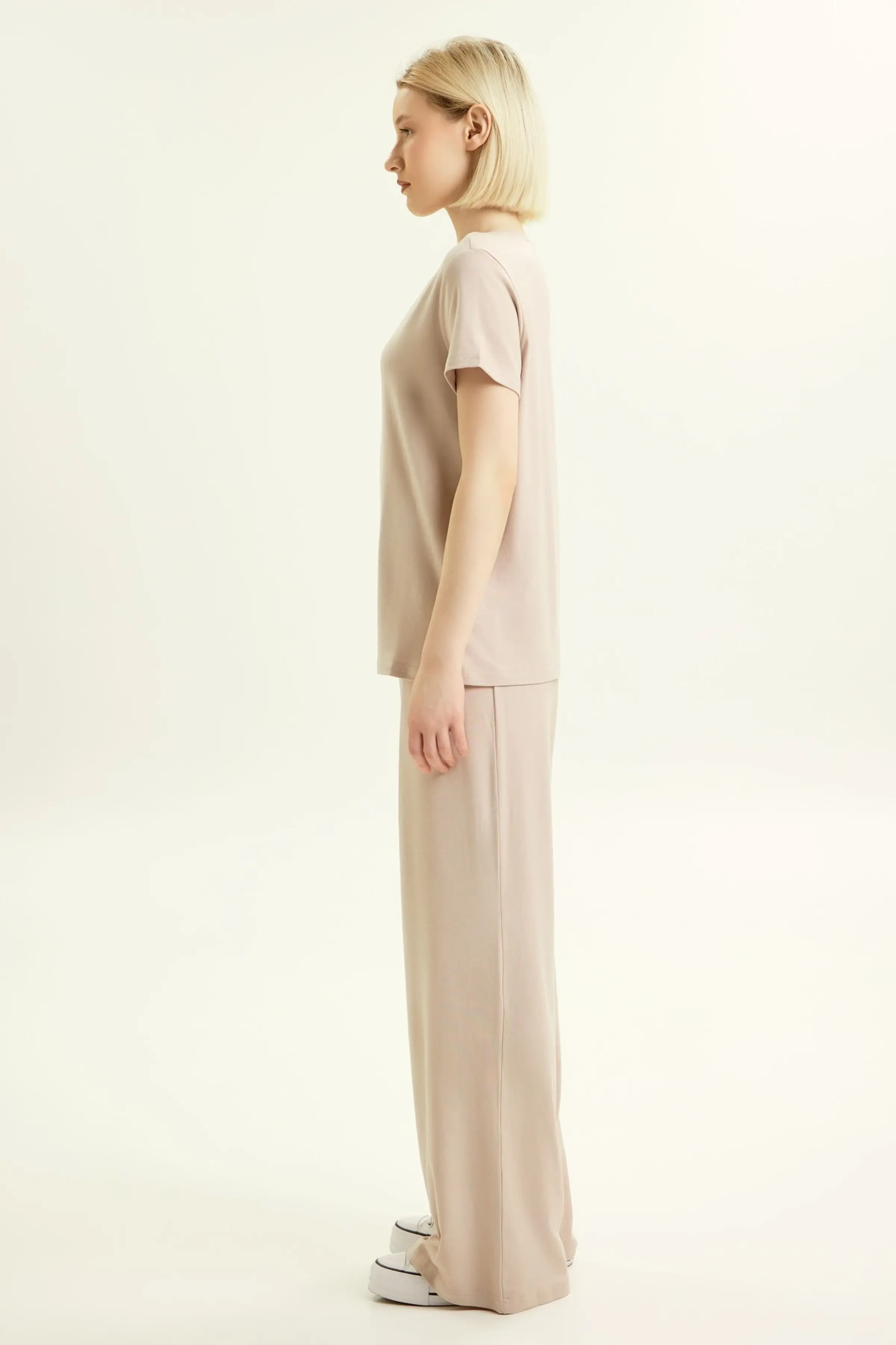 Брюки бежевый для женщин 45367-15 71