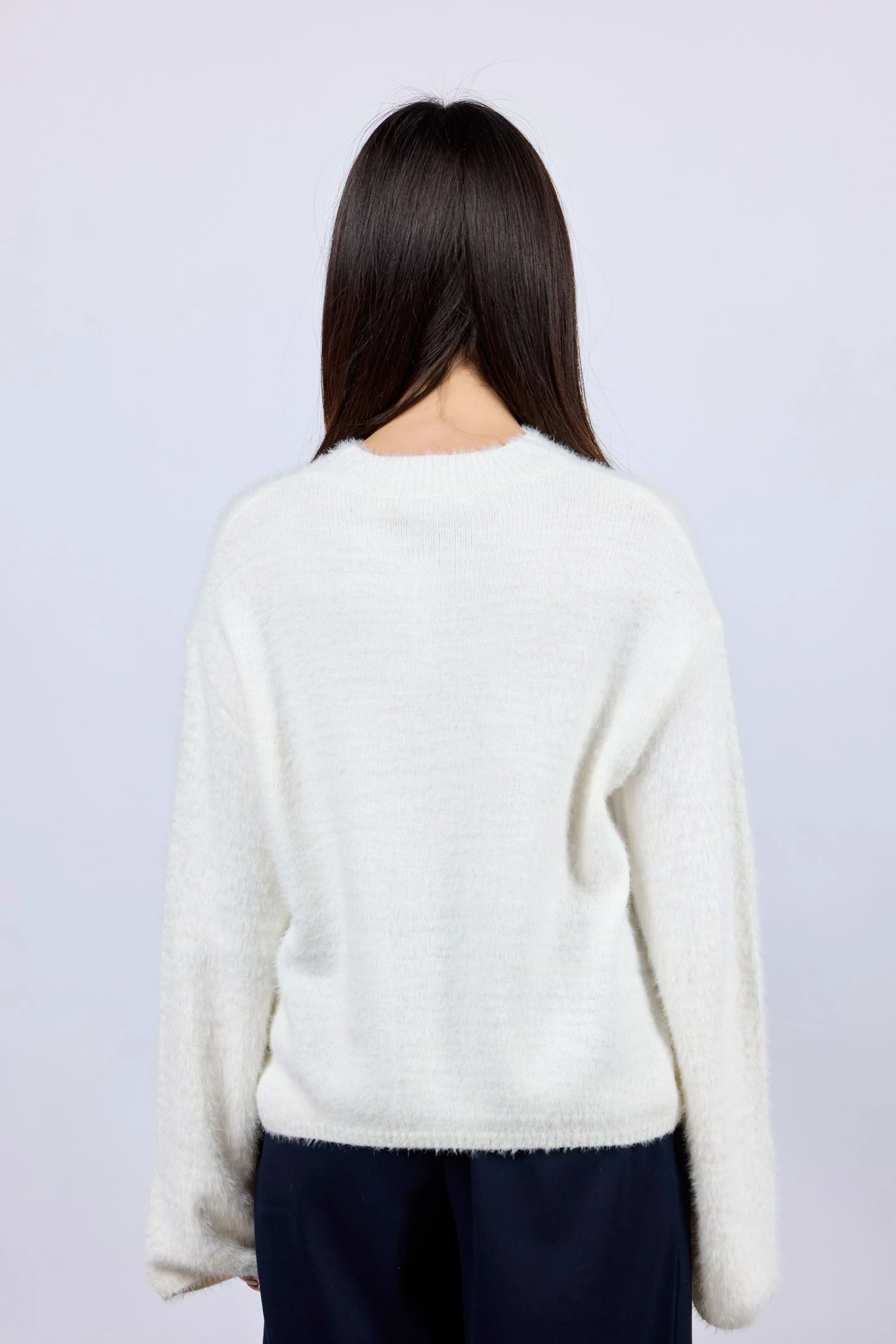 Свитер белый для женщин 43130-4 65