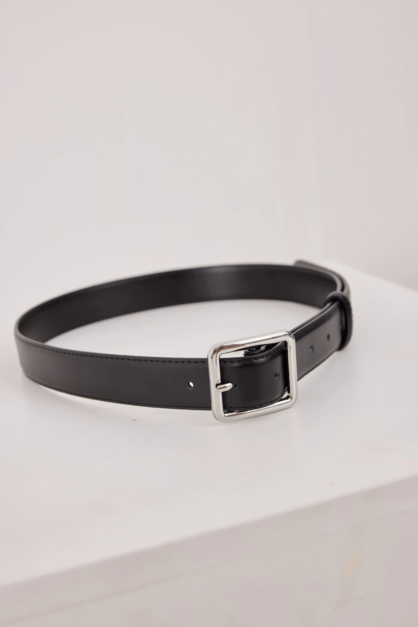 Ремень черный для женщин S-067-1 26