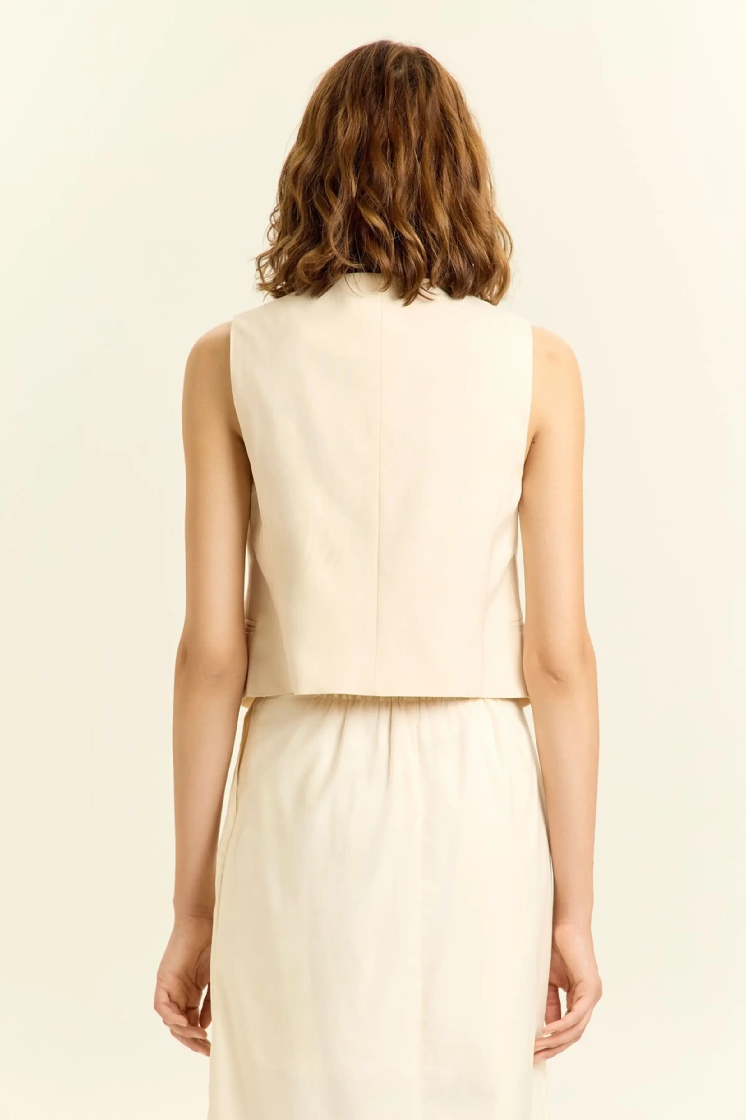 Жилетка бежевый для женщин 45108-15 68