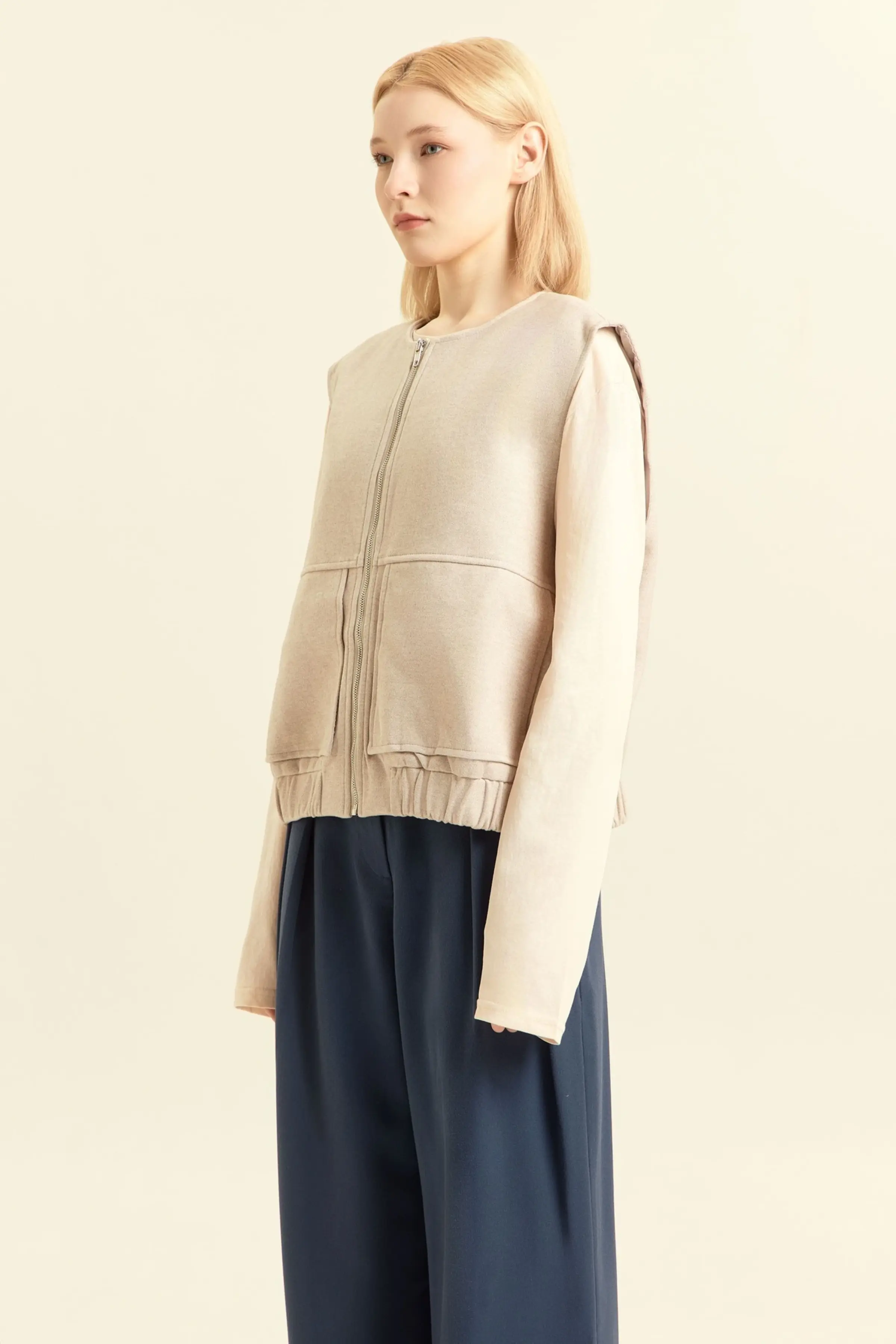 Жилетка бежевый для женщин 46259-15 58