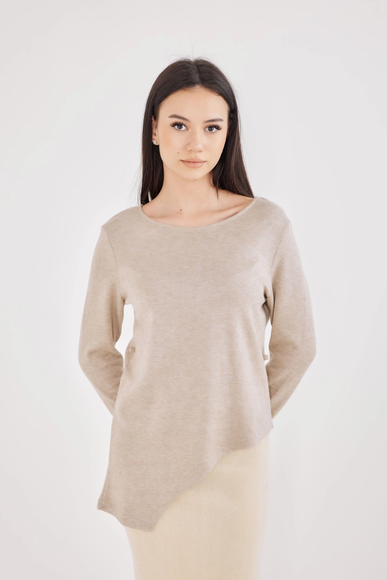 Лонгслив бежевый для женщин 42228-15 59