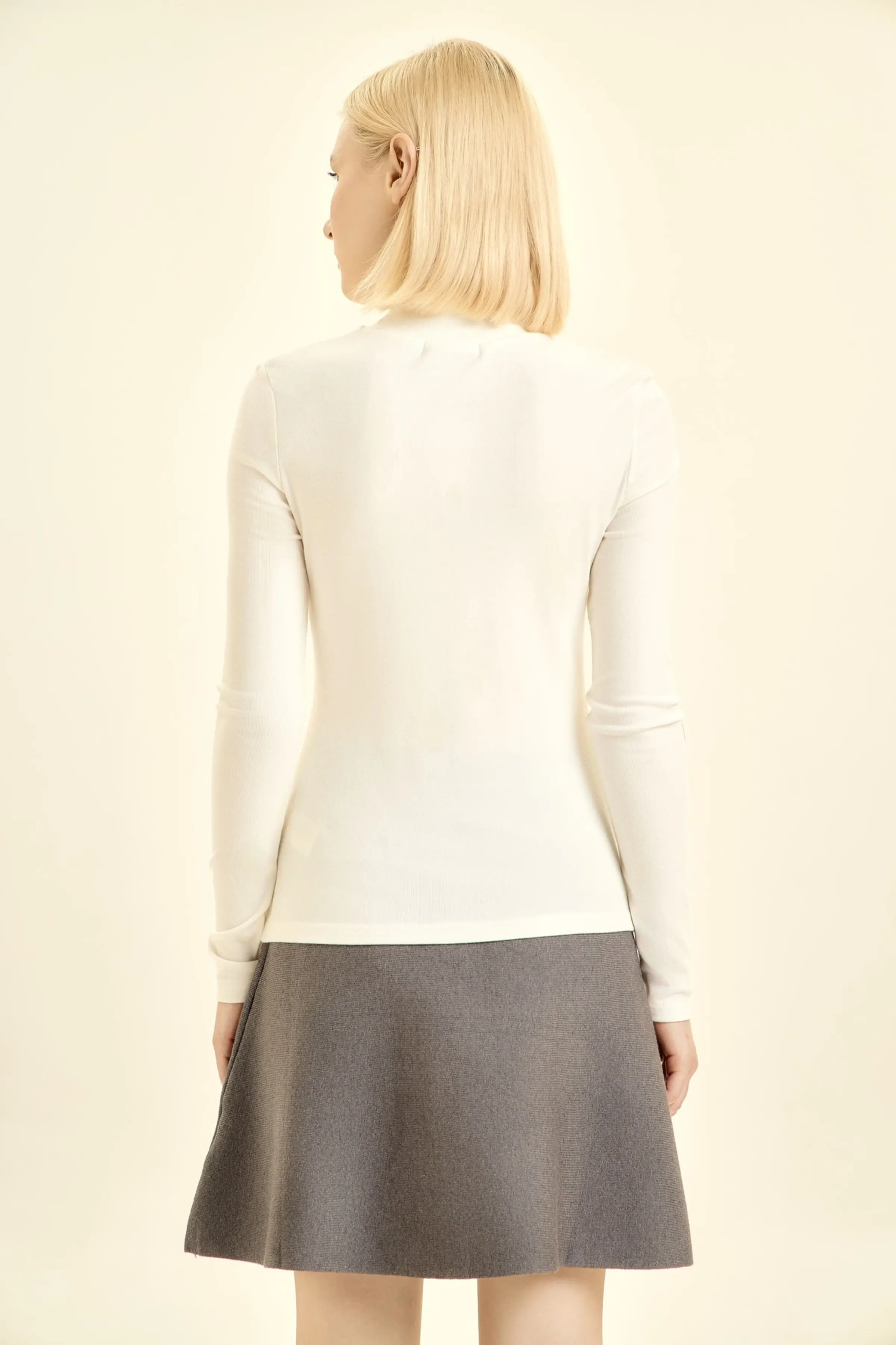 Лонгслив белый для женщин 46122-4 59