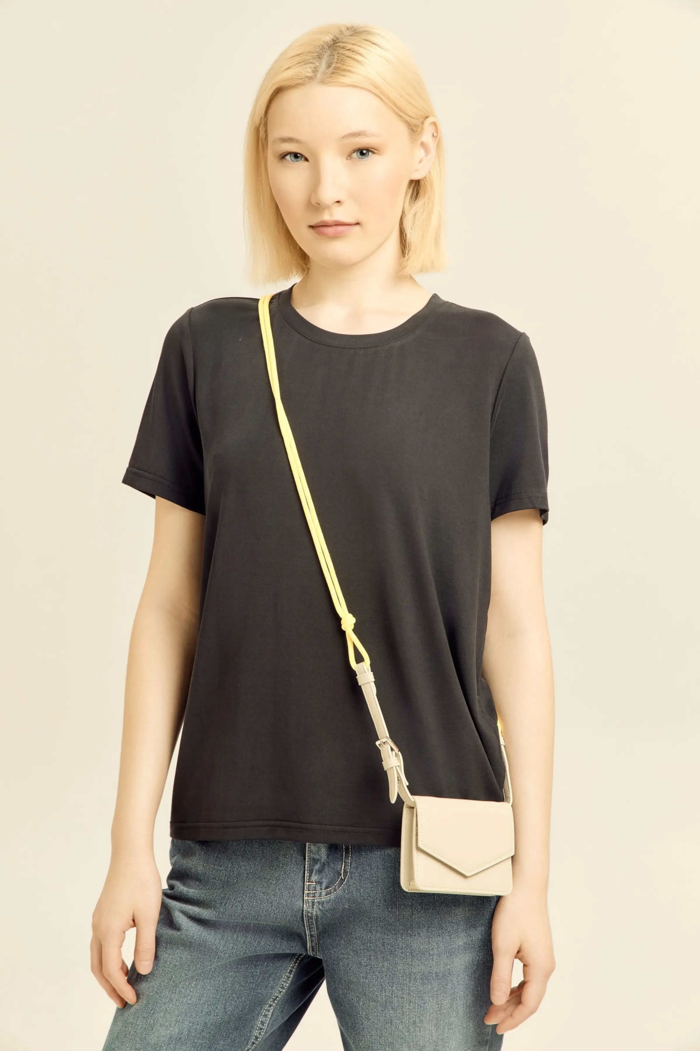 Сумка айвори для женщин H-240-234 18