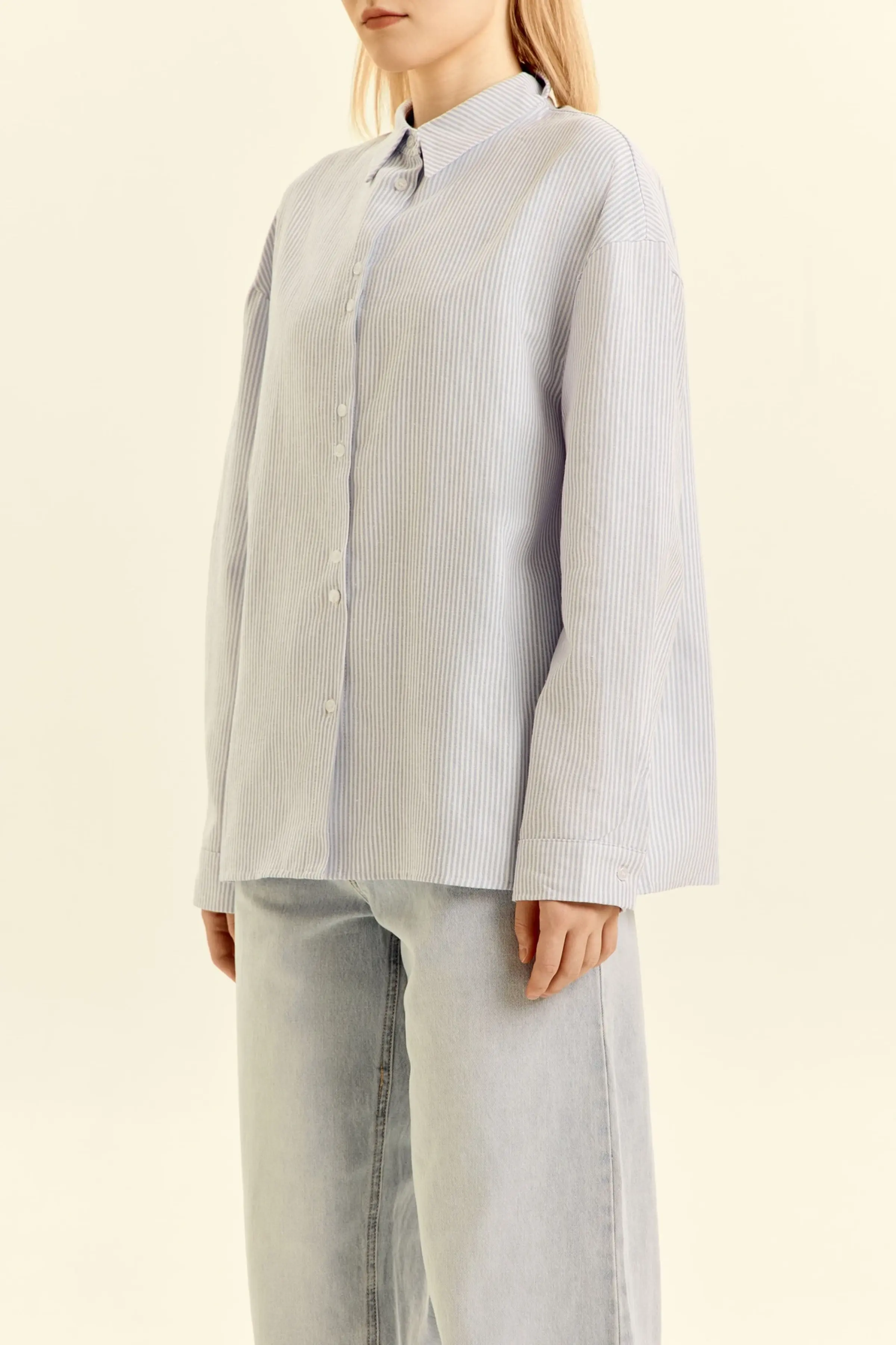 Рубашка бело-голубая полоска для женщин 46274-47 66