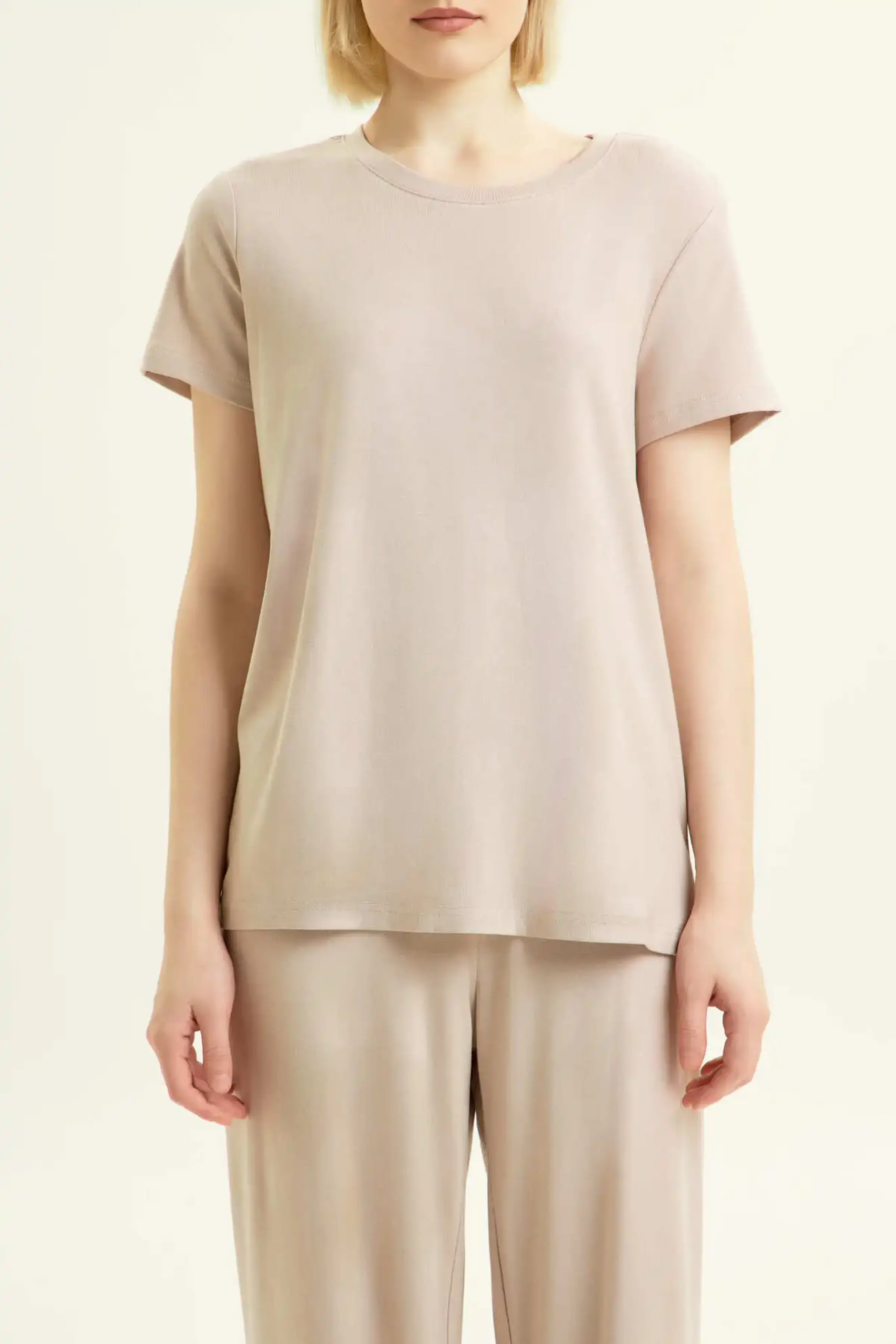 Футболка бежевый для женщин 45368-15 67