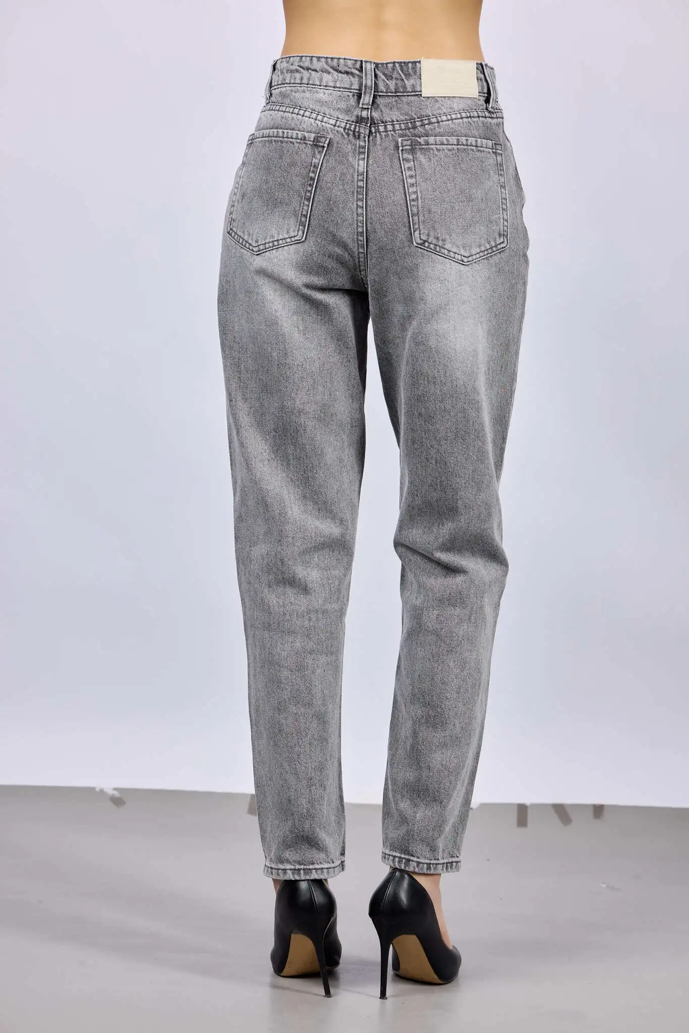 Джинсы серый для женщин 43755-61 74