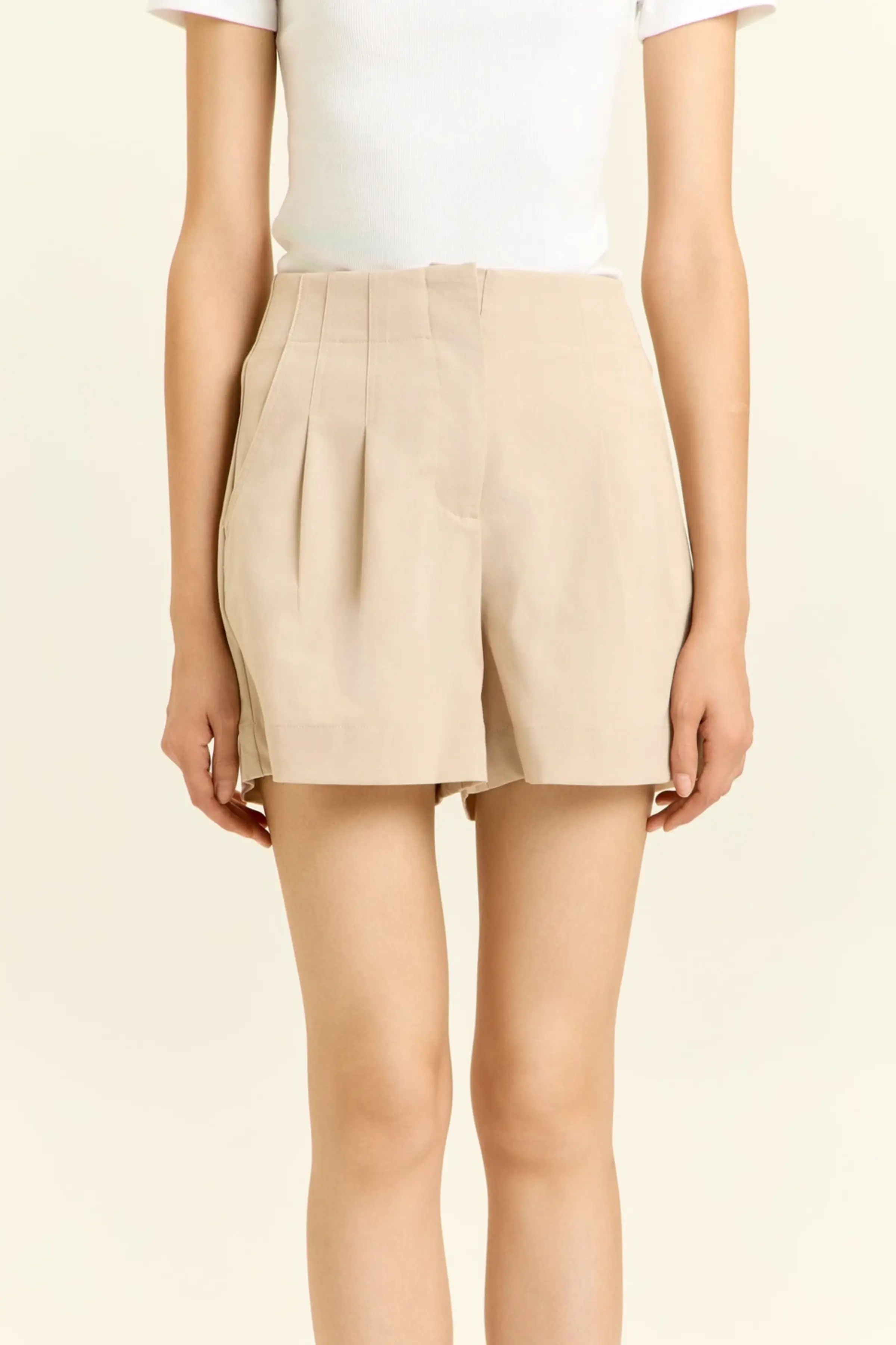 Шорты бежевый для женщин 45296-15 57