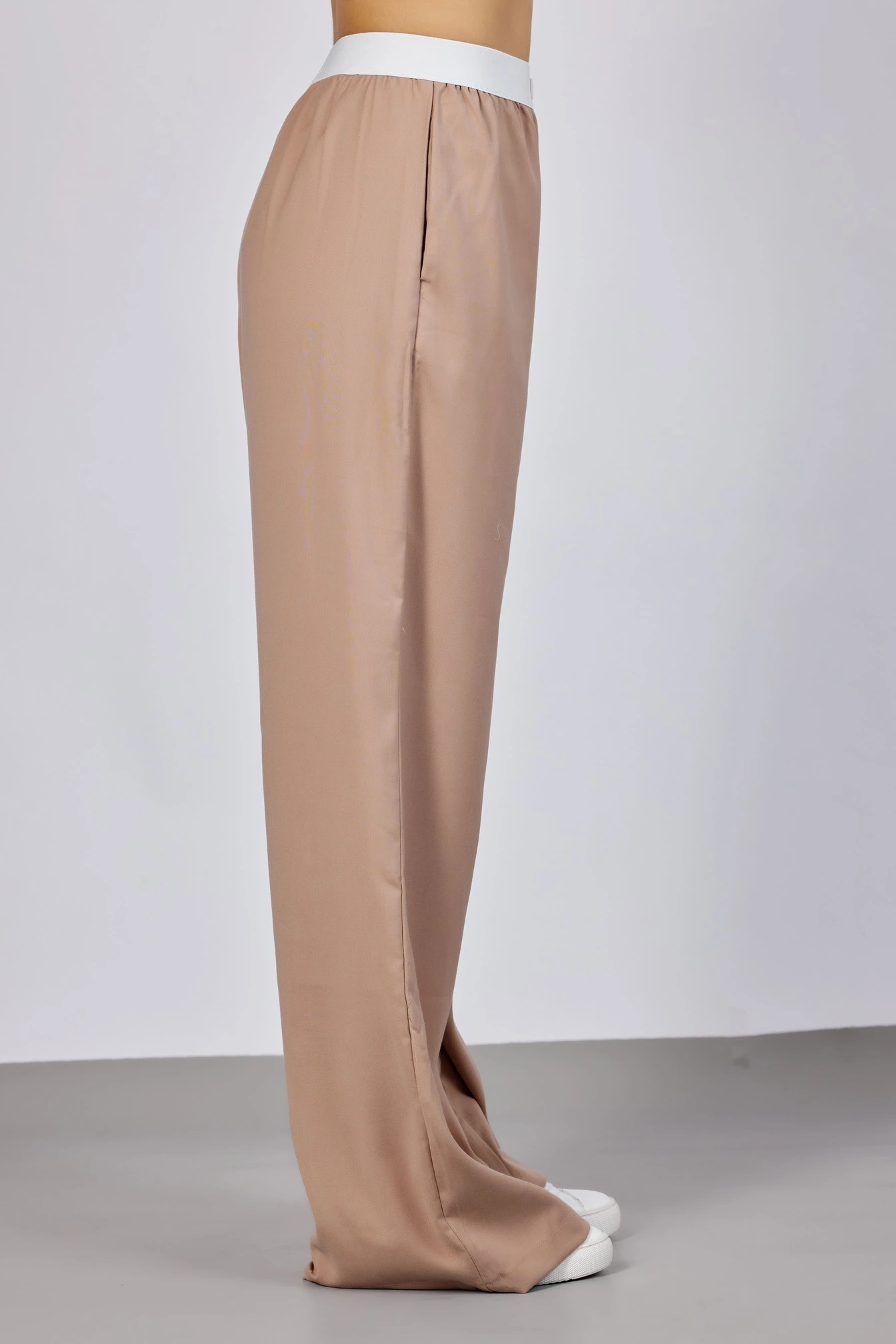 Брюки бежевый для женщин 43115-15 71