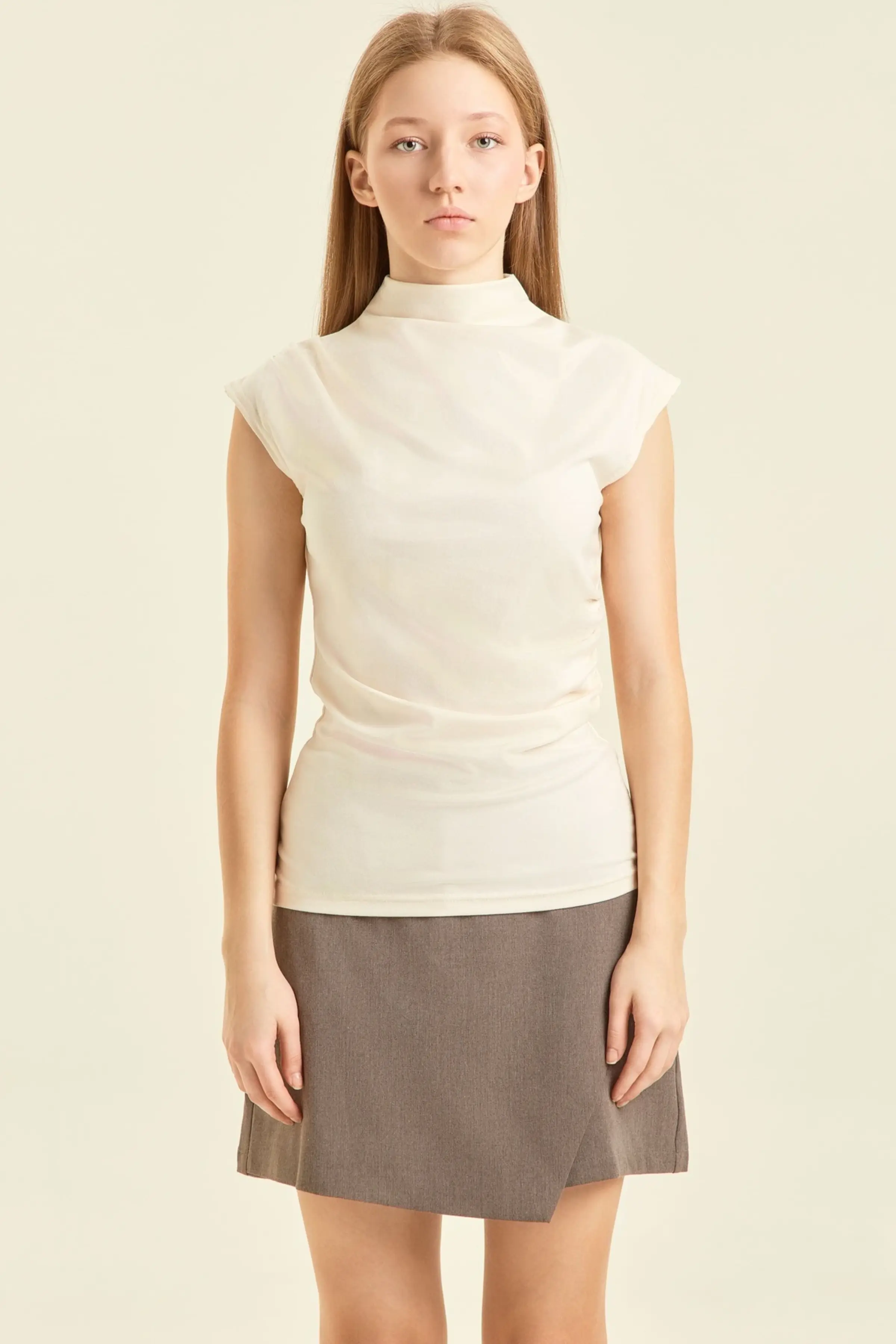 Топ белый для женщин 47178-4 46