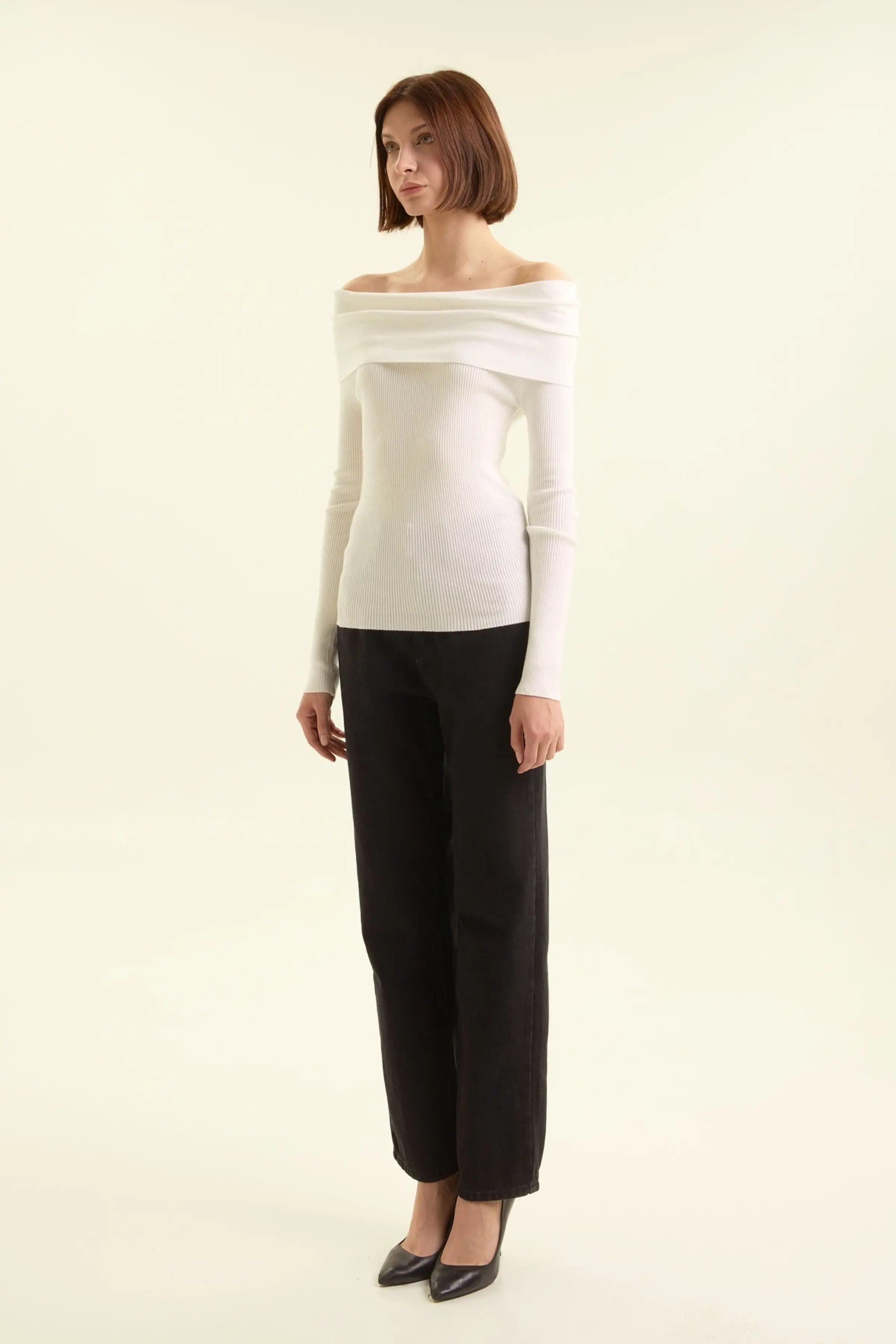 Джинсы черный для женщин 47350-1 74