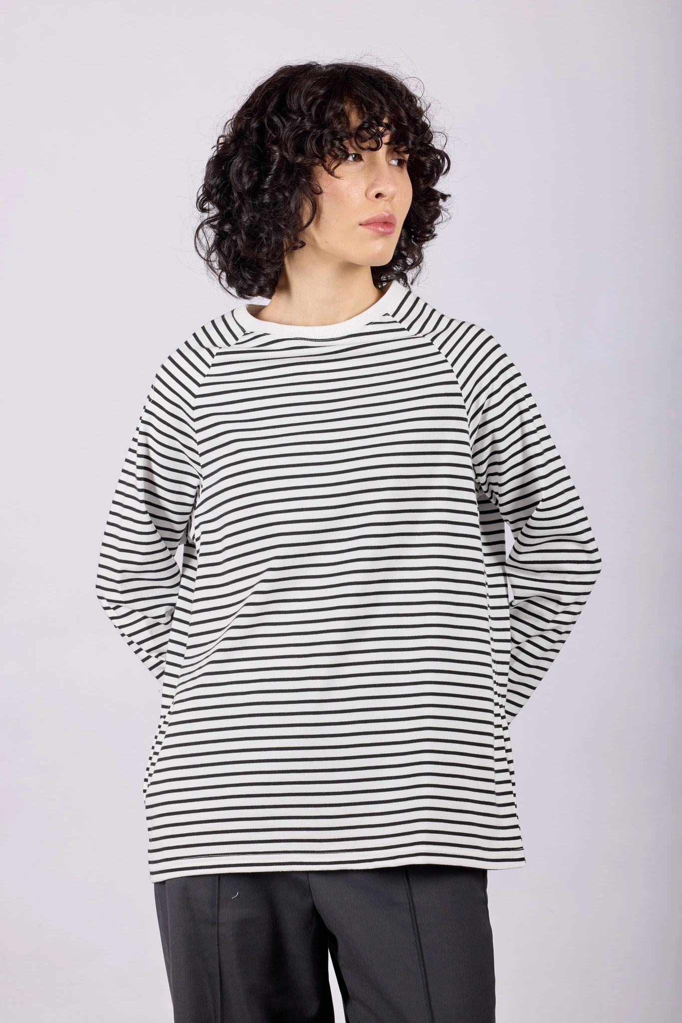 Лонгслив бело-синяя полоска для женщин 44118-48 59