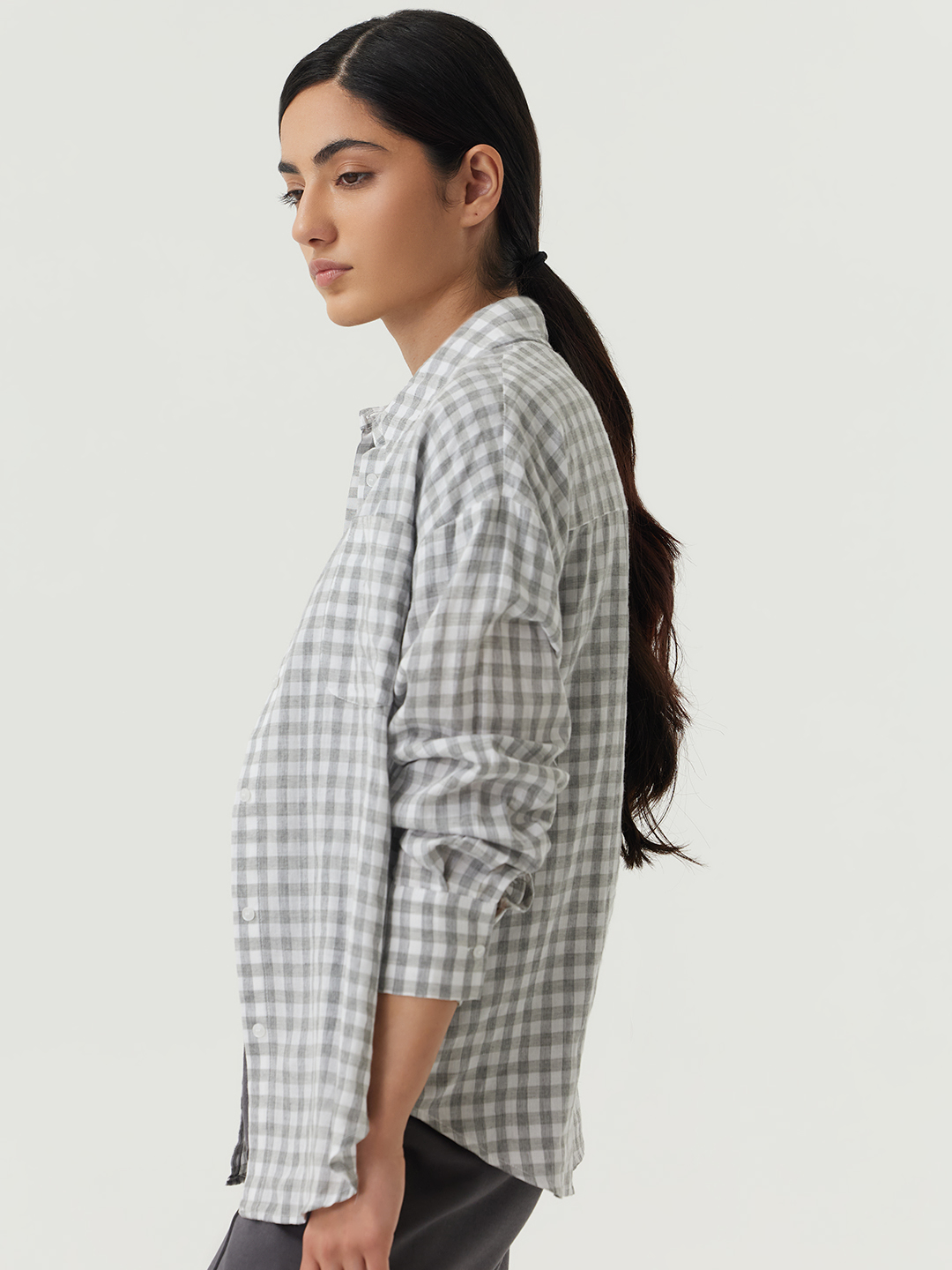 Рубашка серая клетка для женщин 48292-70 66