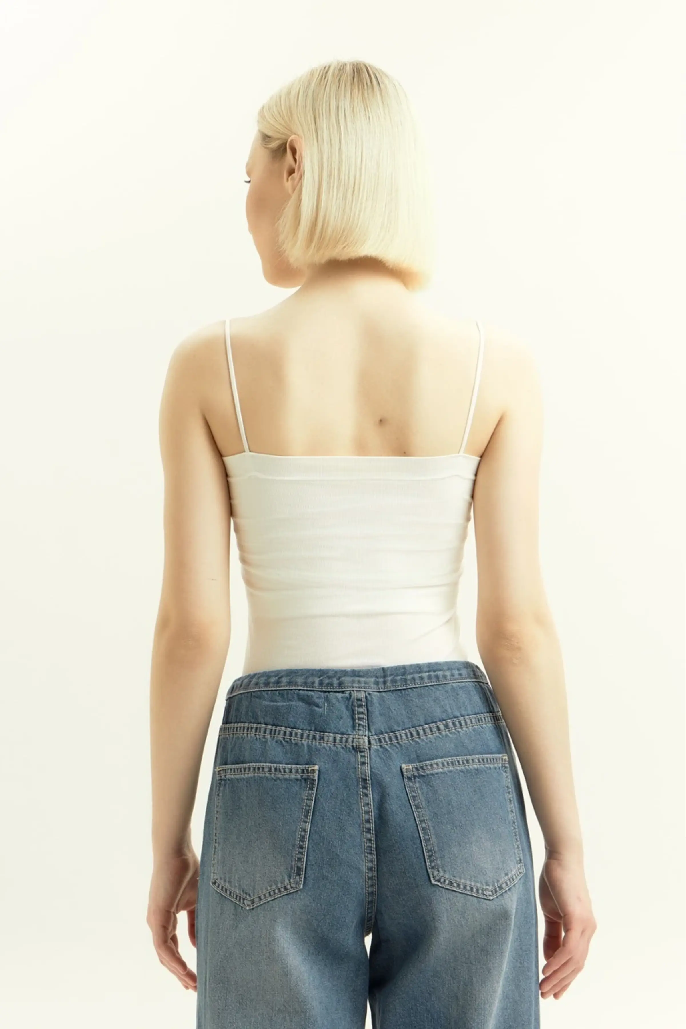 Топ белый для женщин 45328-4 46