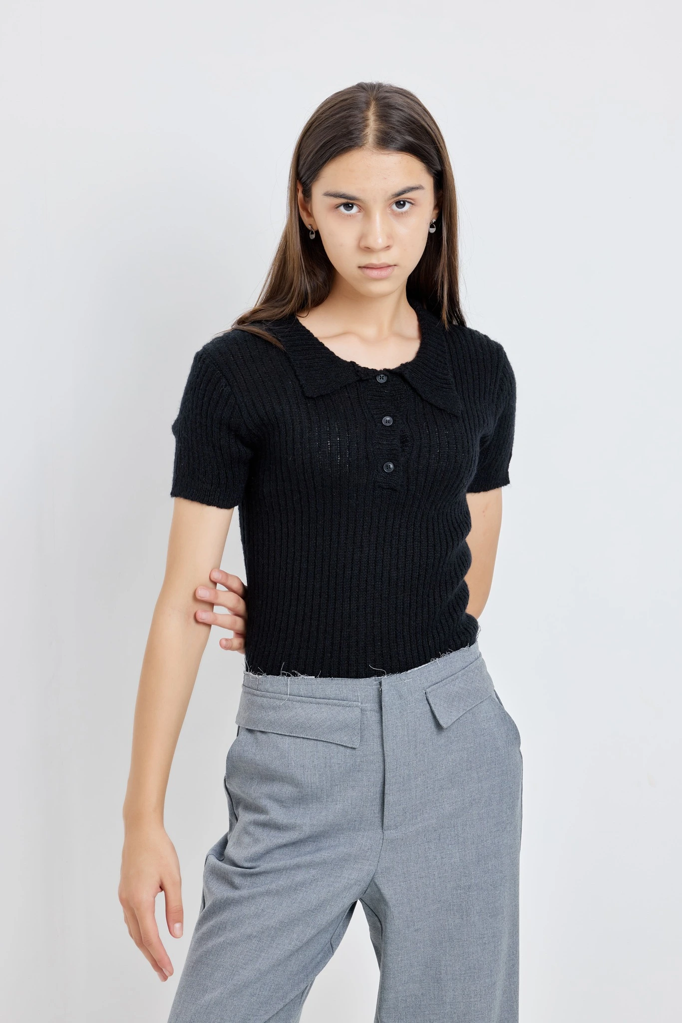 Джемпер черный для женщин 42194-1 60