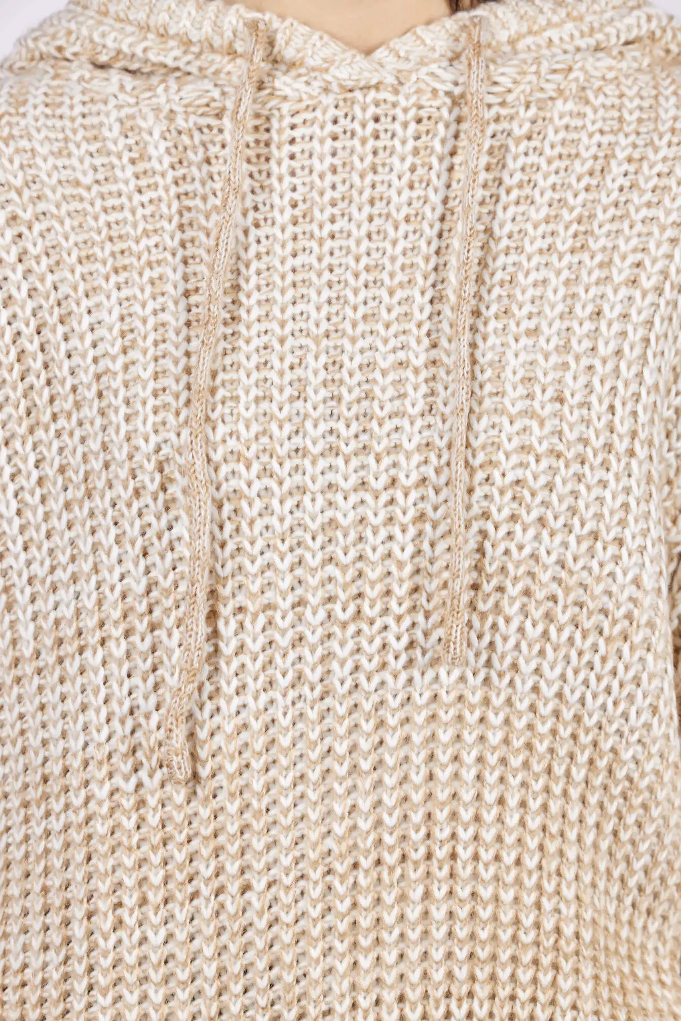 Свитер бежевый для женщин 43227-15 65