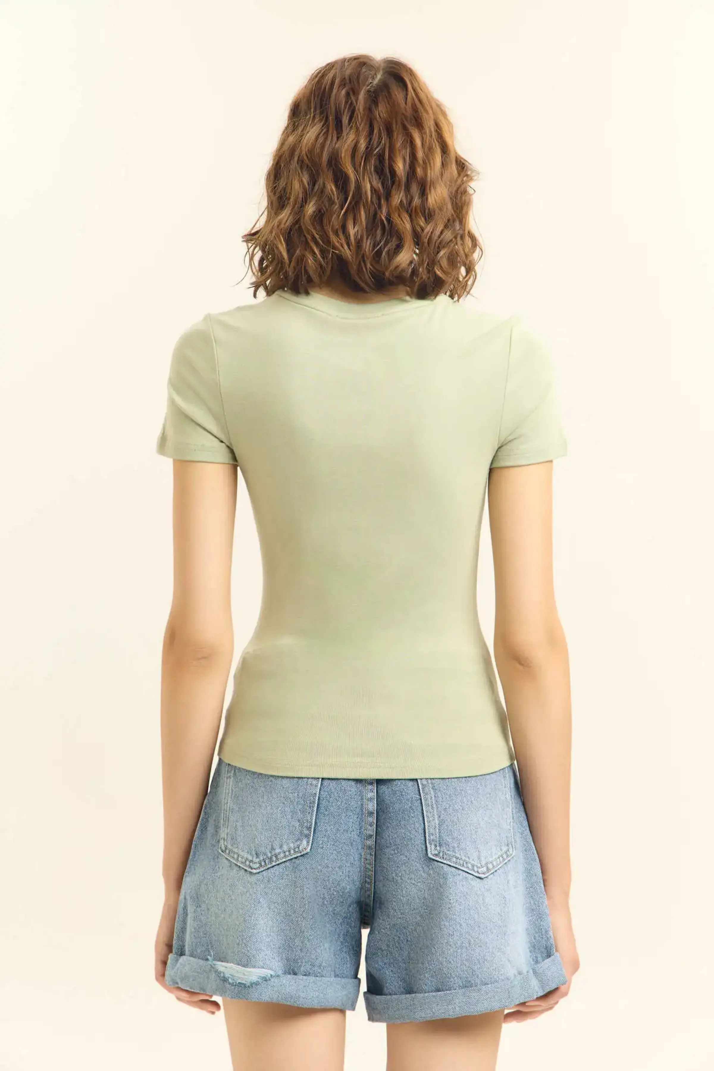 Футболка хаки для женщин 45264-14 67