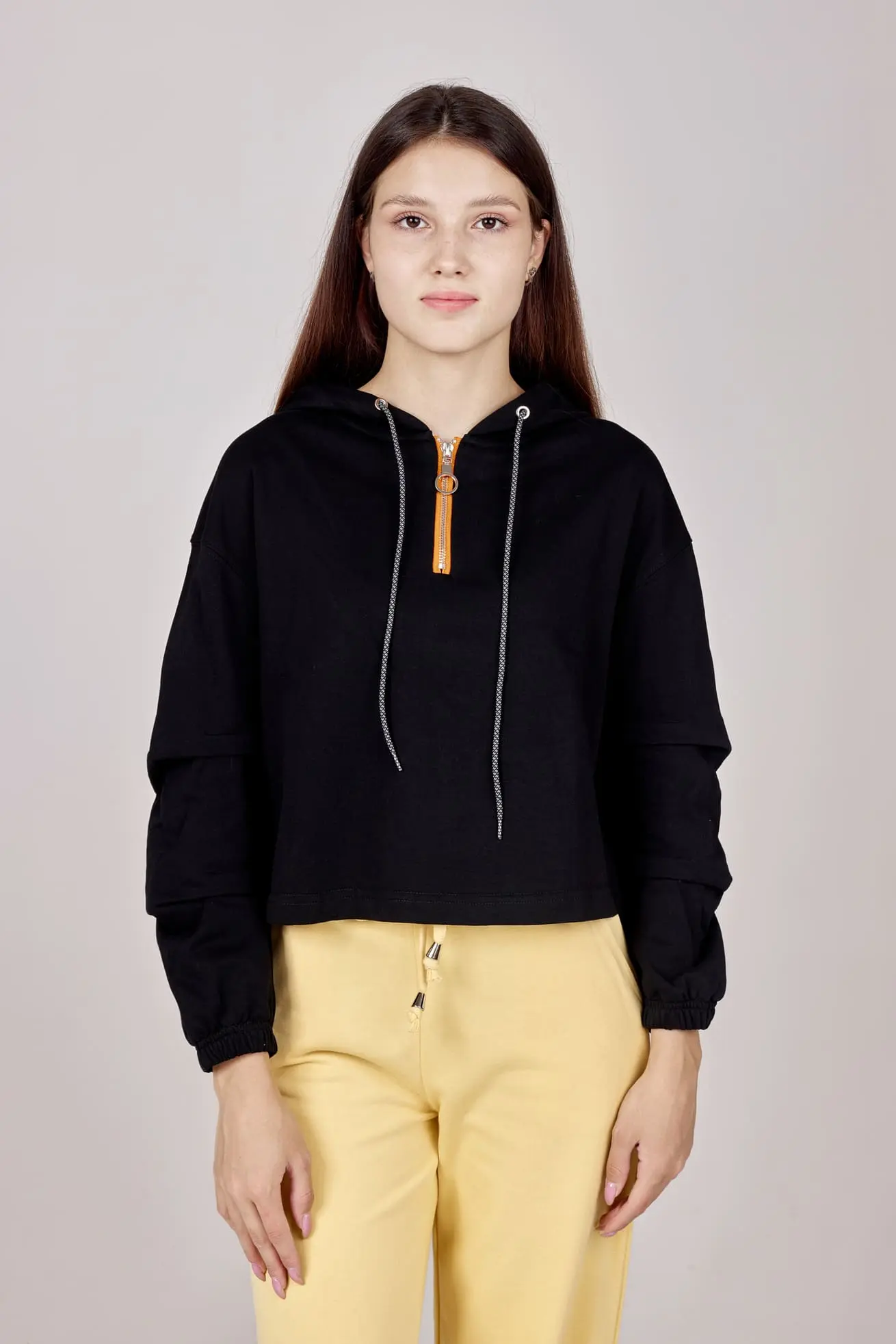 Худи черный для женщин 552/662/32102-1 62