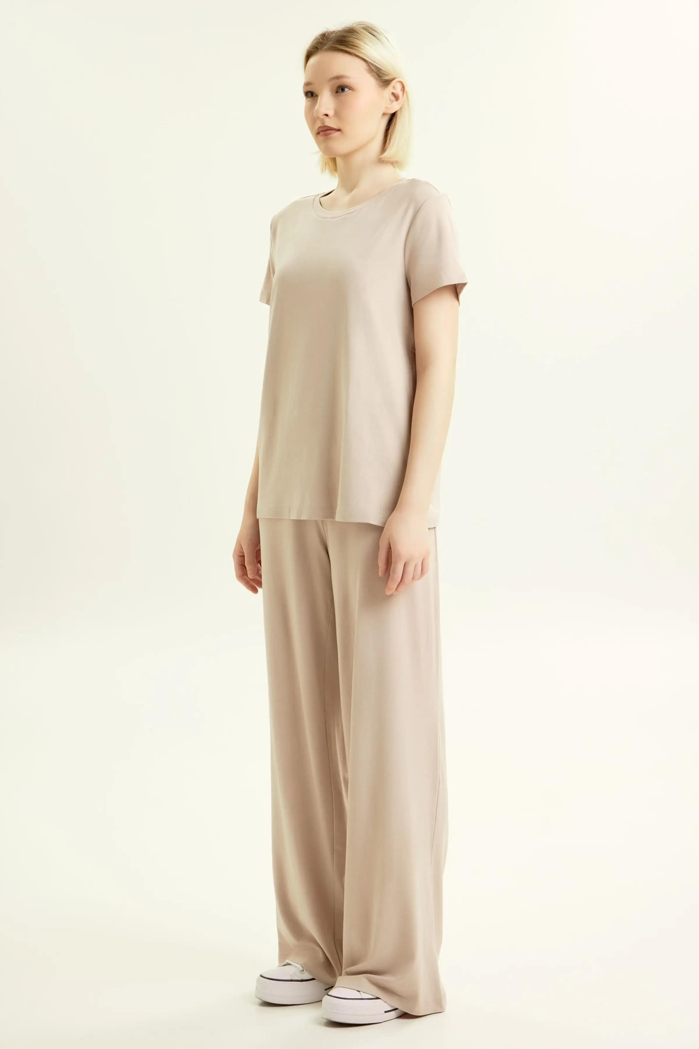 Брюки бежевый для женщин 45367-15 71