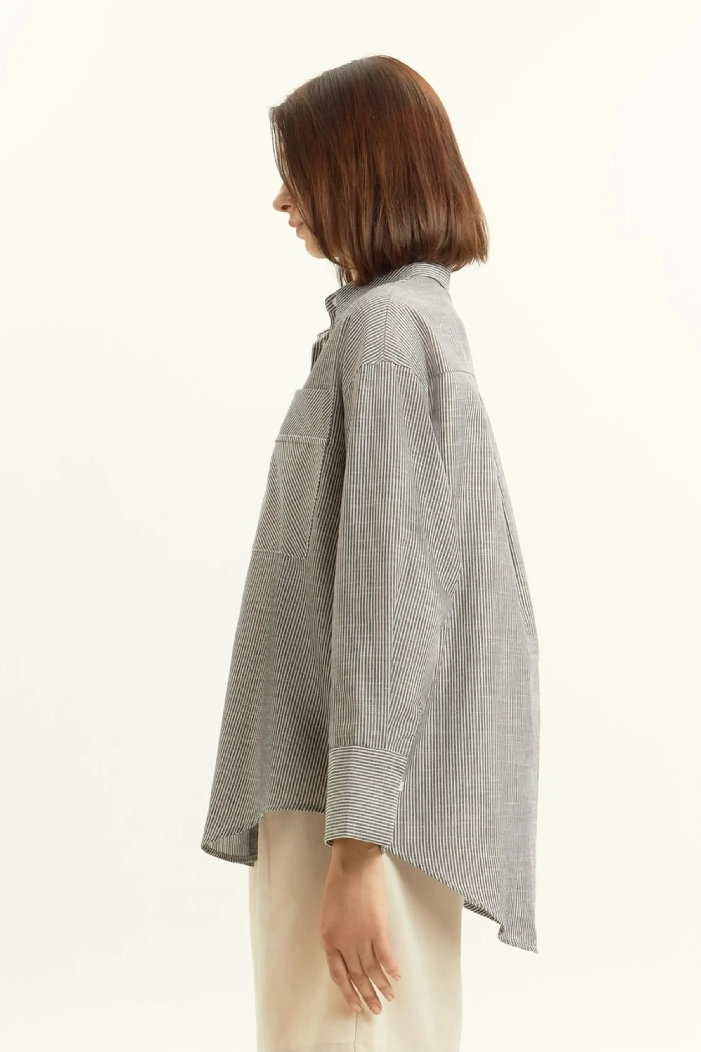 Рубашка бело-черная полоска для женщин 45193-46 66