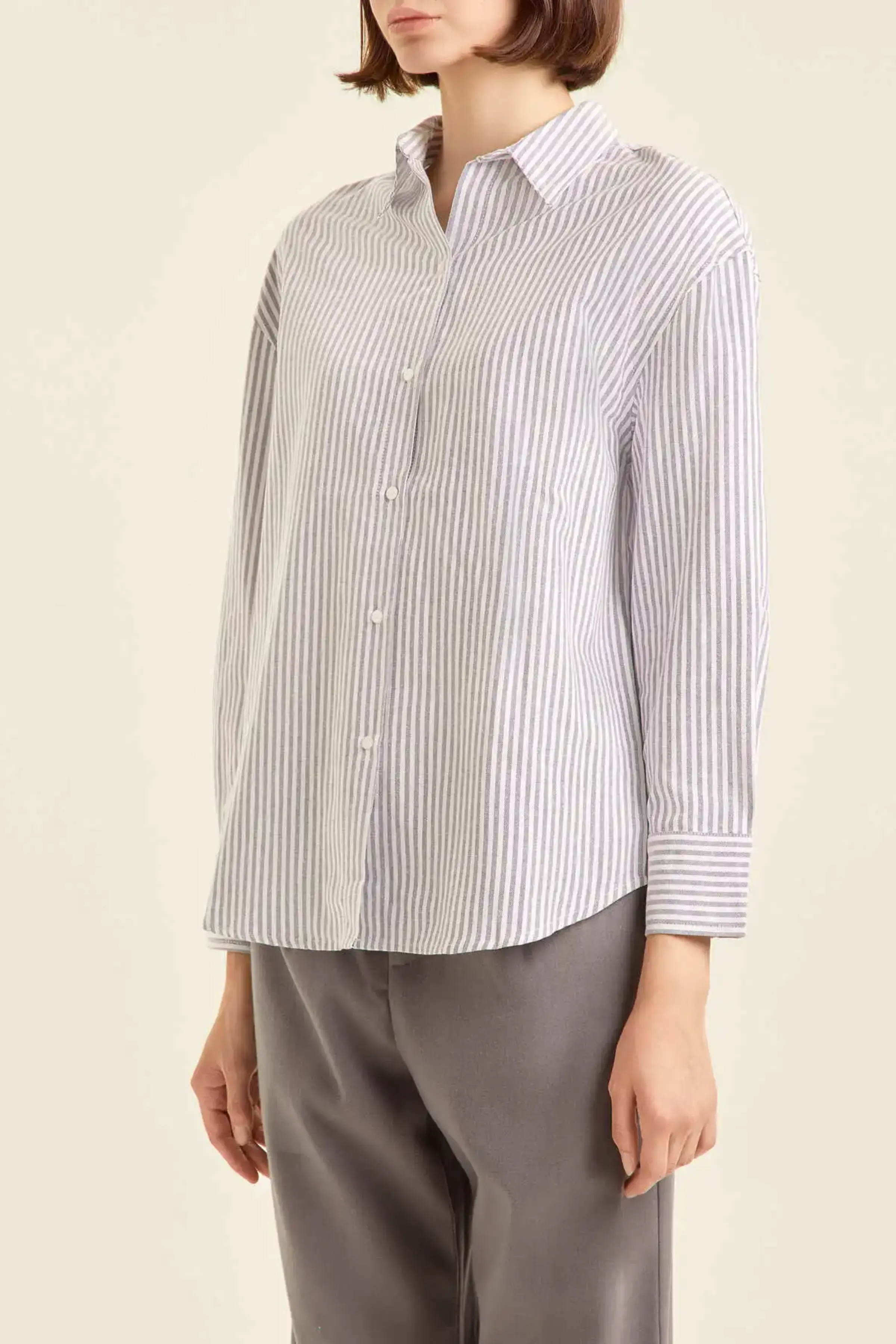 Рубашка бело-синяя полоска для женщин 47246-48 66