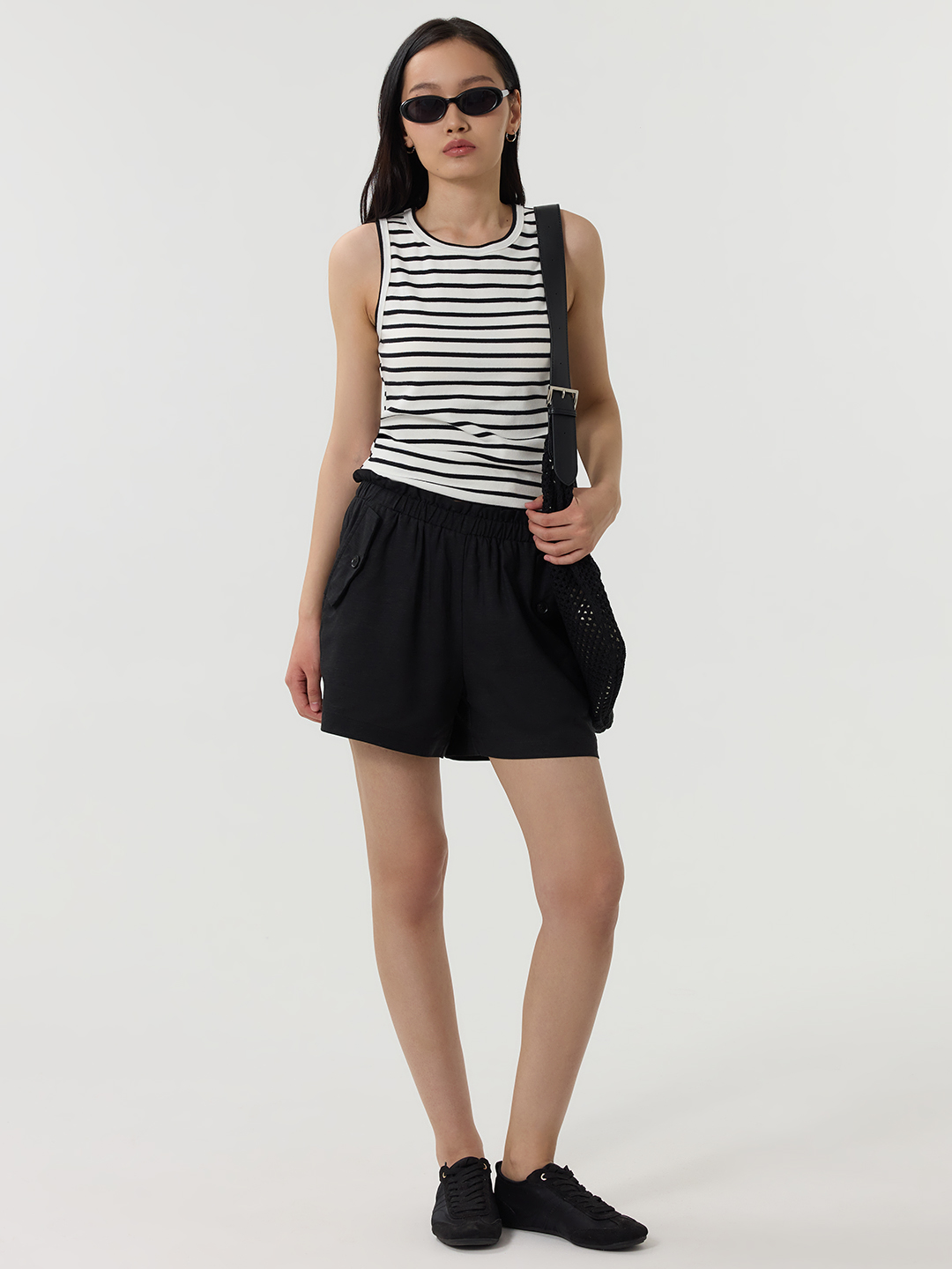 Топ бело-черная полоска для женщин 49178-46 46