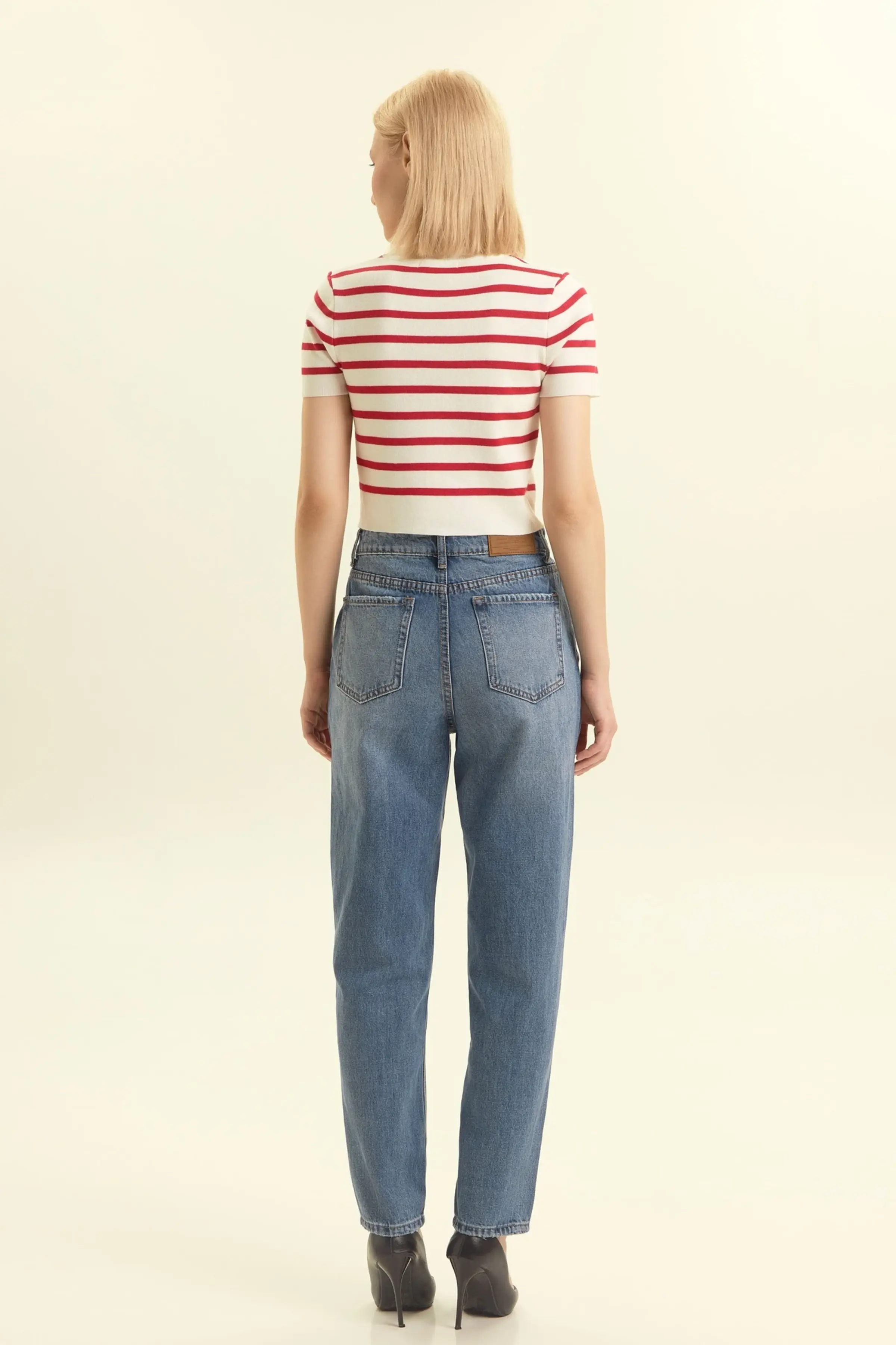 Джинсы голубой для женщин 46755-10 74